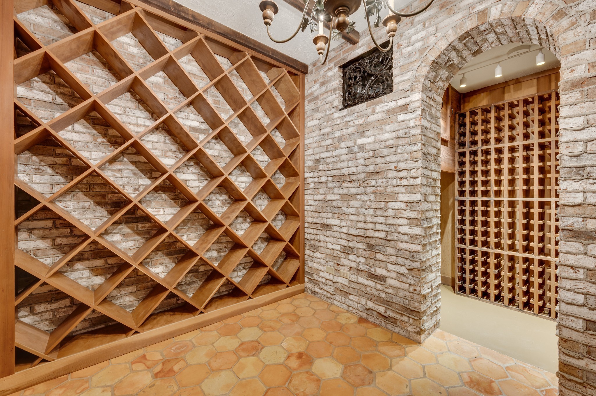 2156 Golf Club Ln Property Photo 54