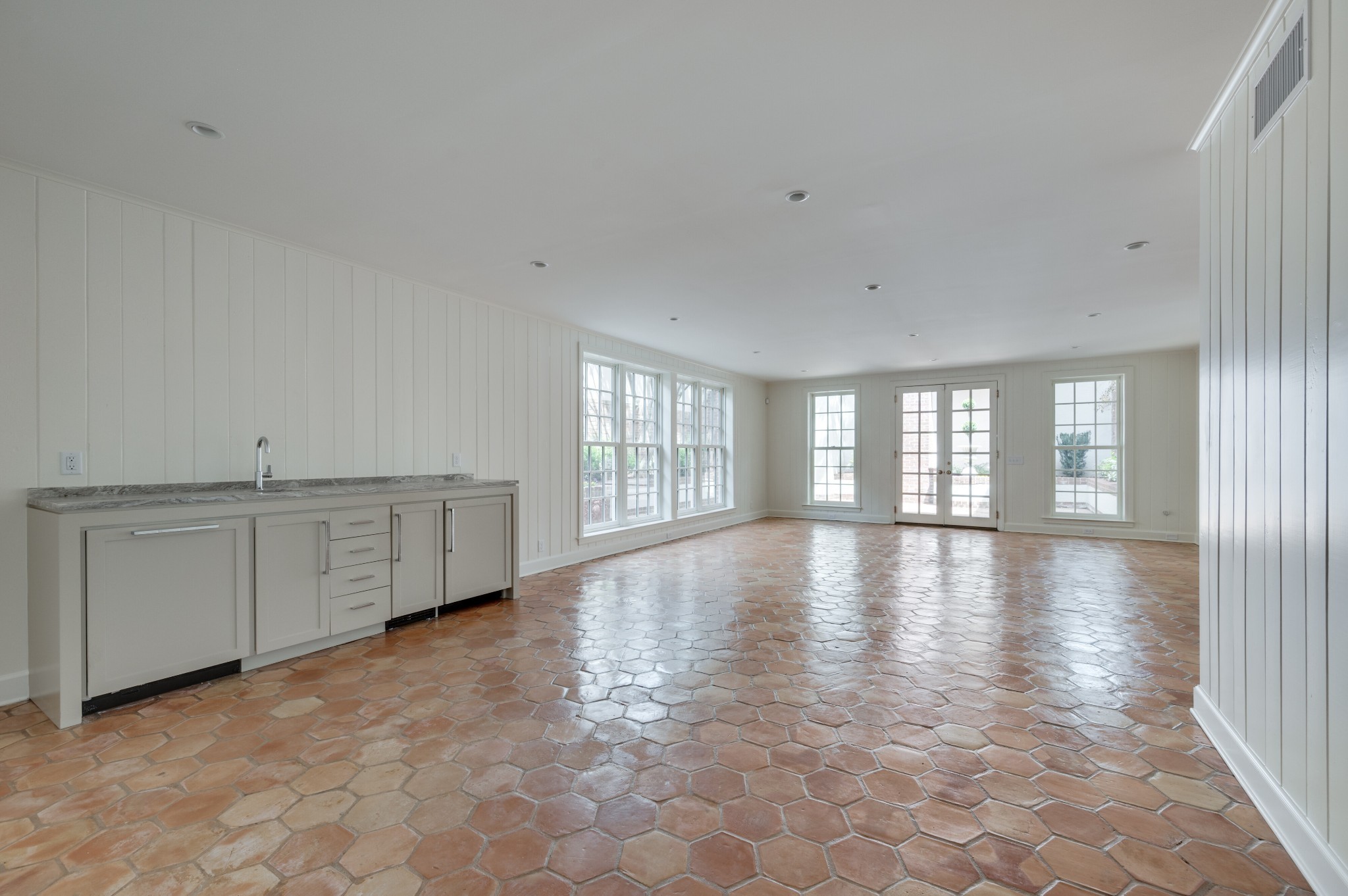 2156 Golf Club Ln Property Photo 57