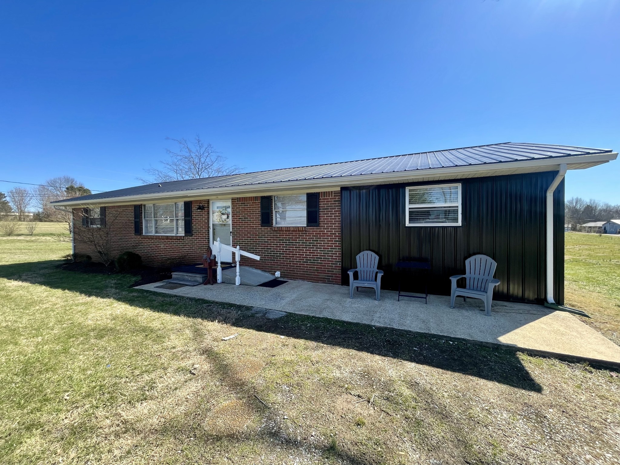 729 Weakley Creek Rd Property Photo