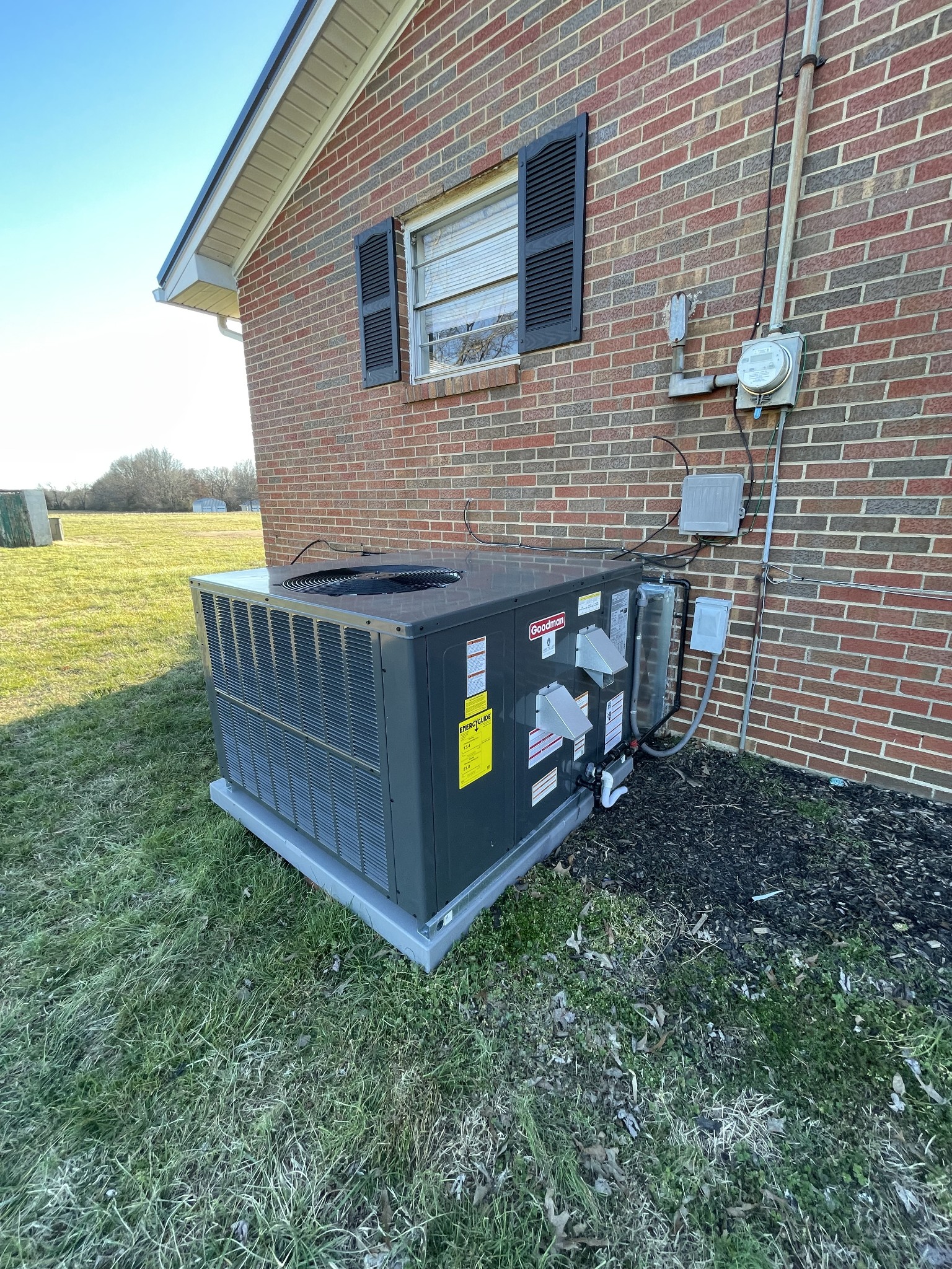 729 Weakley Creek Rd Property Photo 4