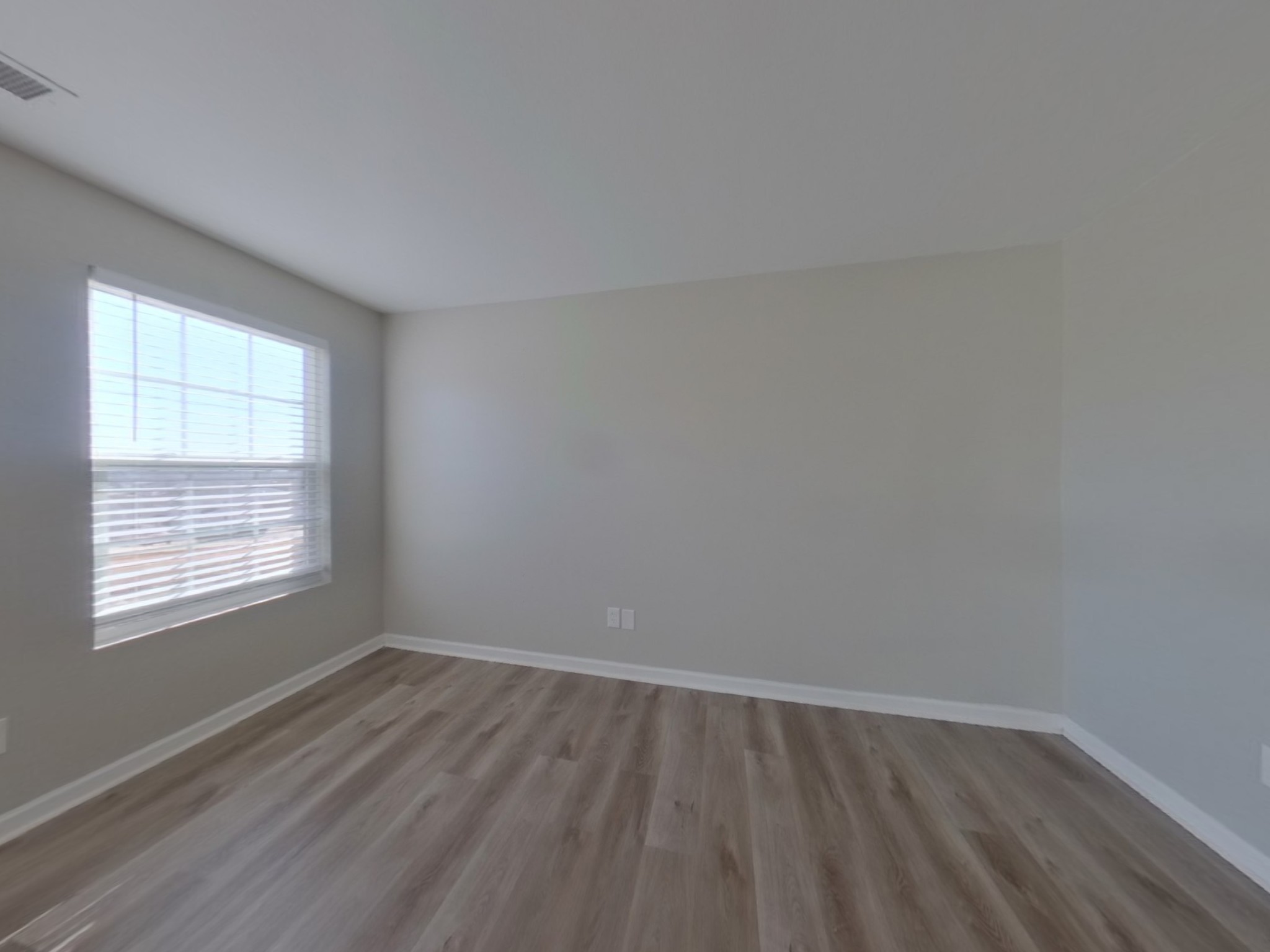 1836 Wendy Blvd Property Photo 2