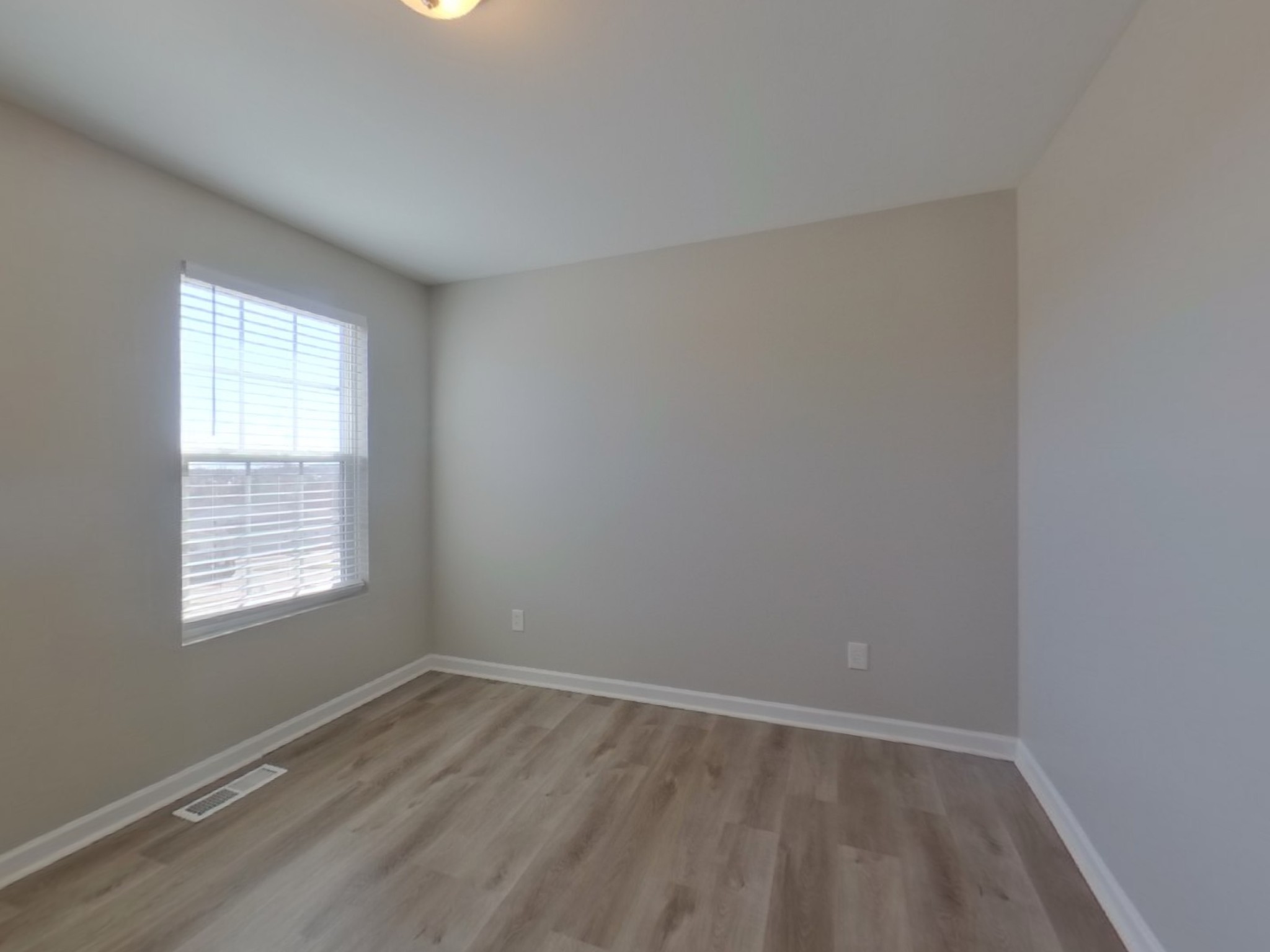 1836 Wendy Blvd Property Photo 12
