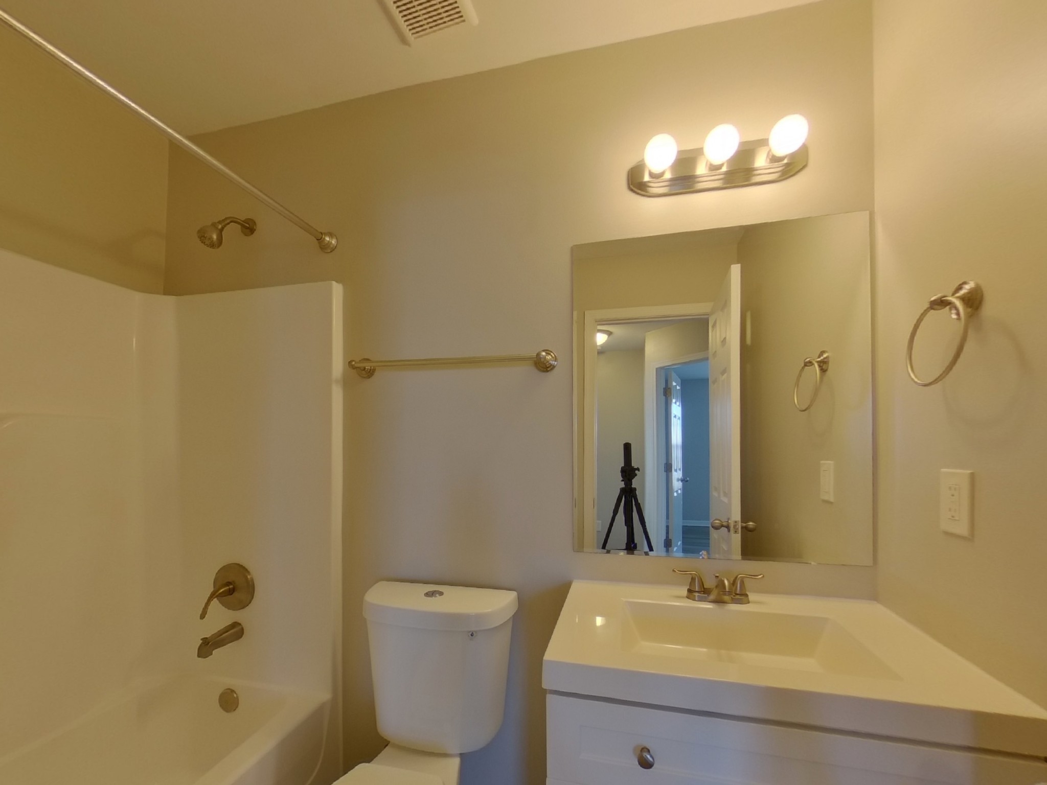 1836 Wendy Blvd Property Photo 14