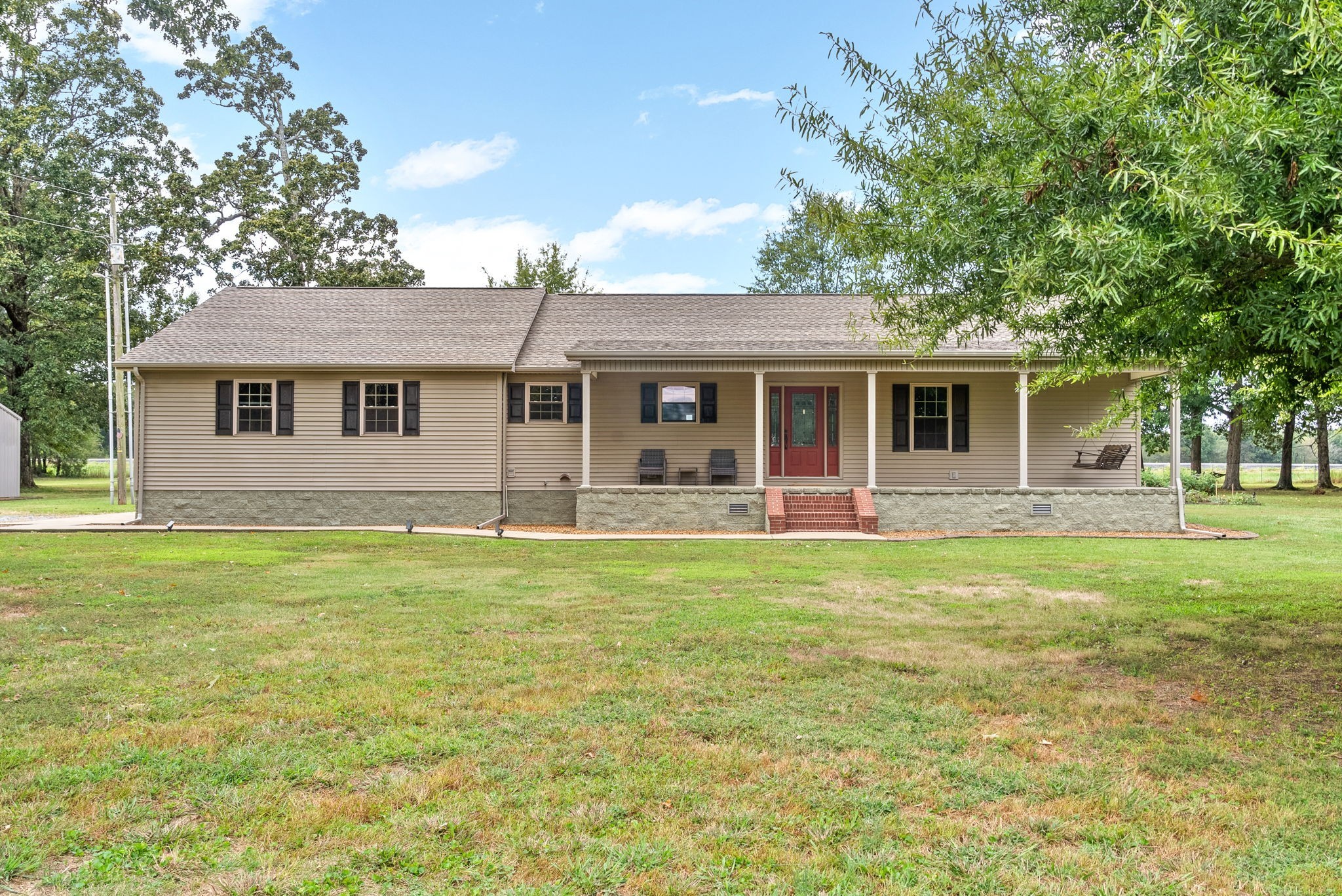 765 Heron Rd Property Photo