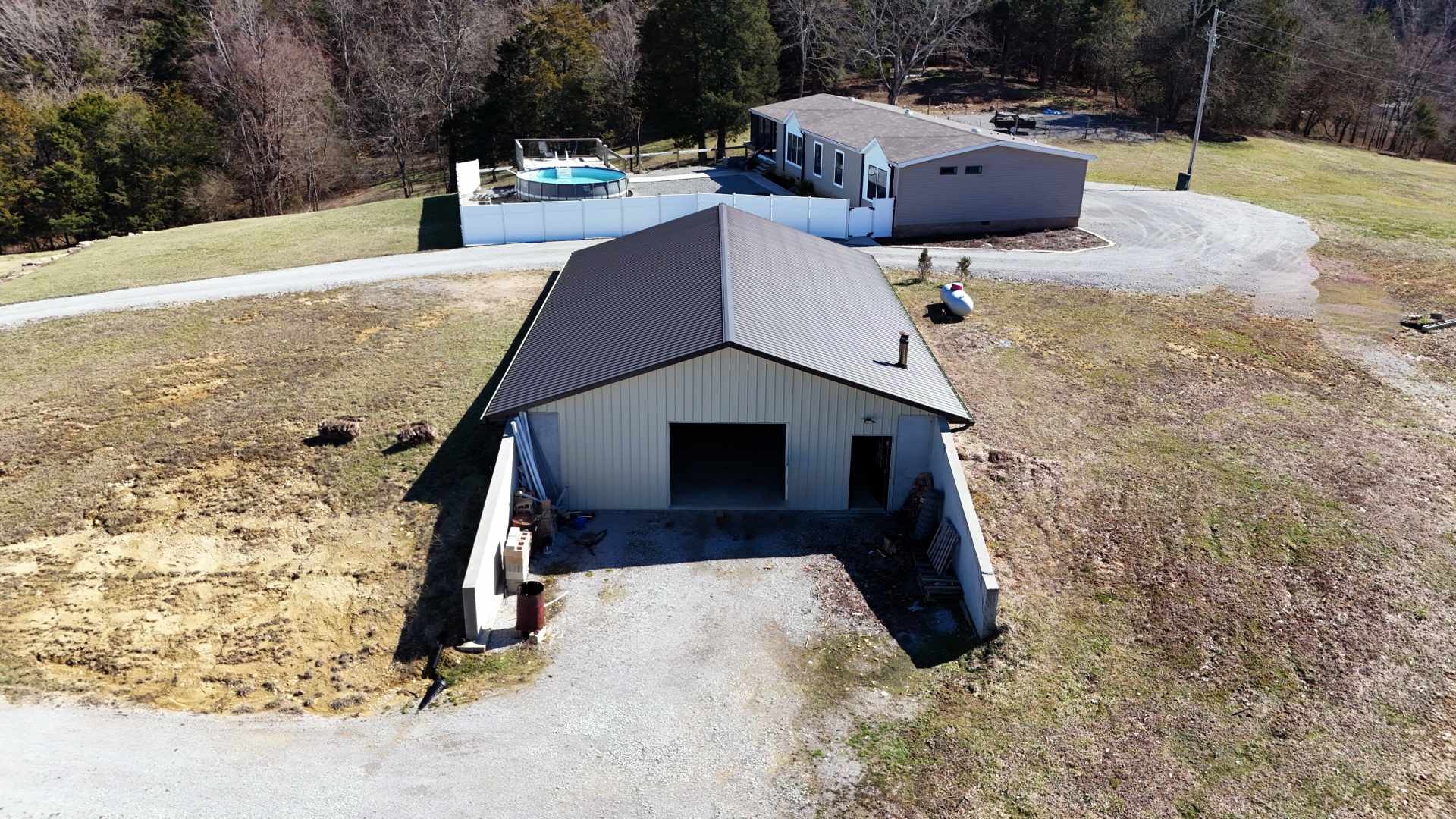 2695 Leslie Rd Property Photo 6