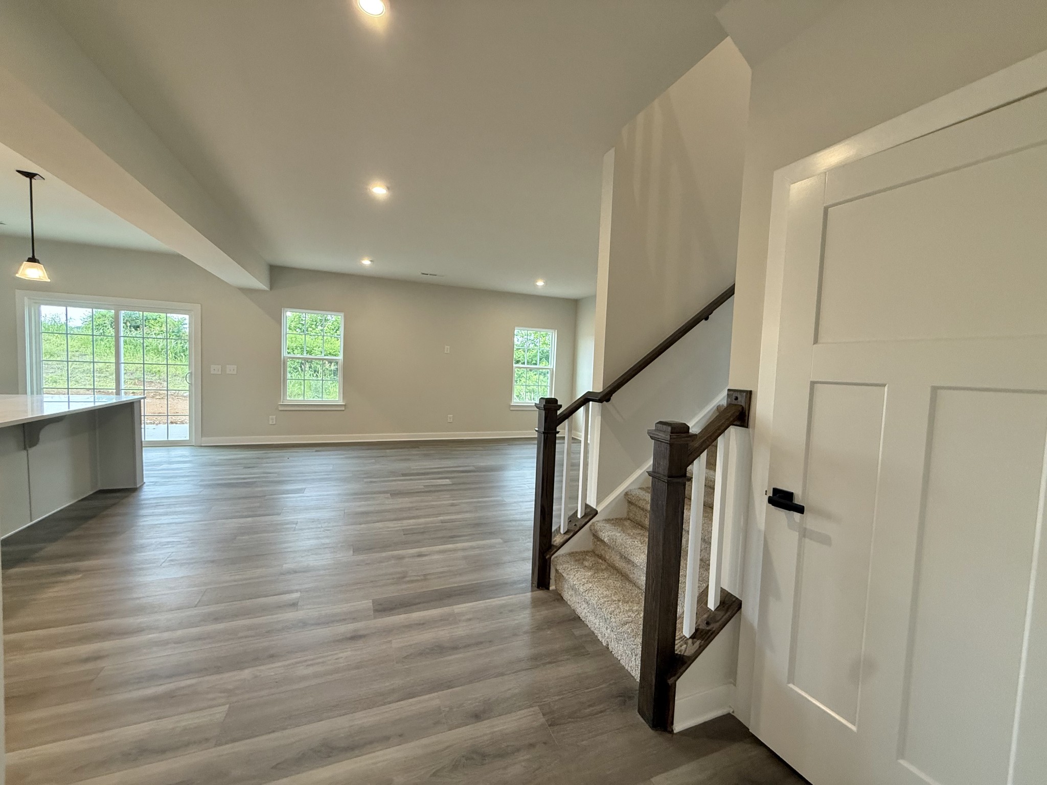 1153 Savannah Ave Property Photo 3