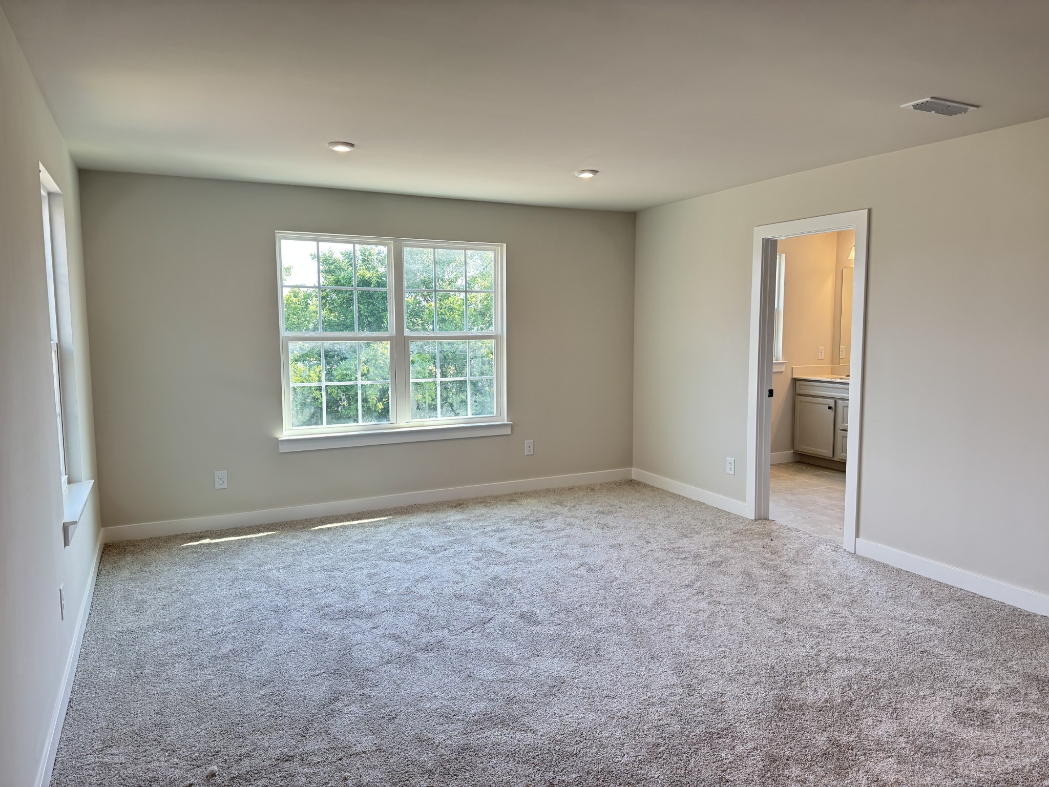 1153 Savannah Ave Property Photo 28