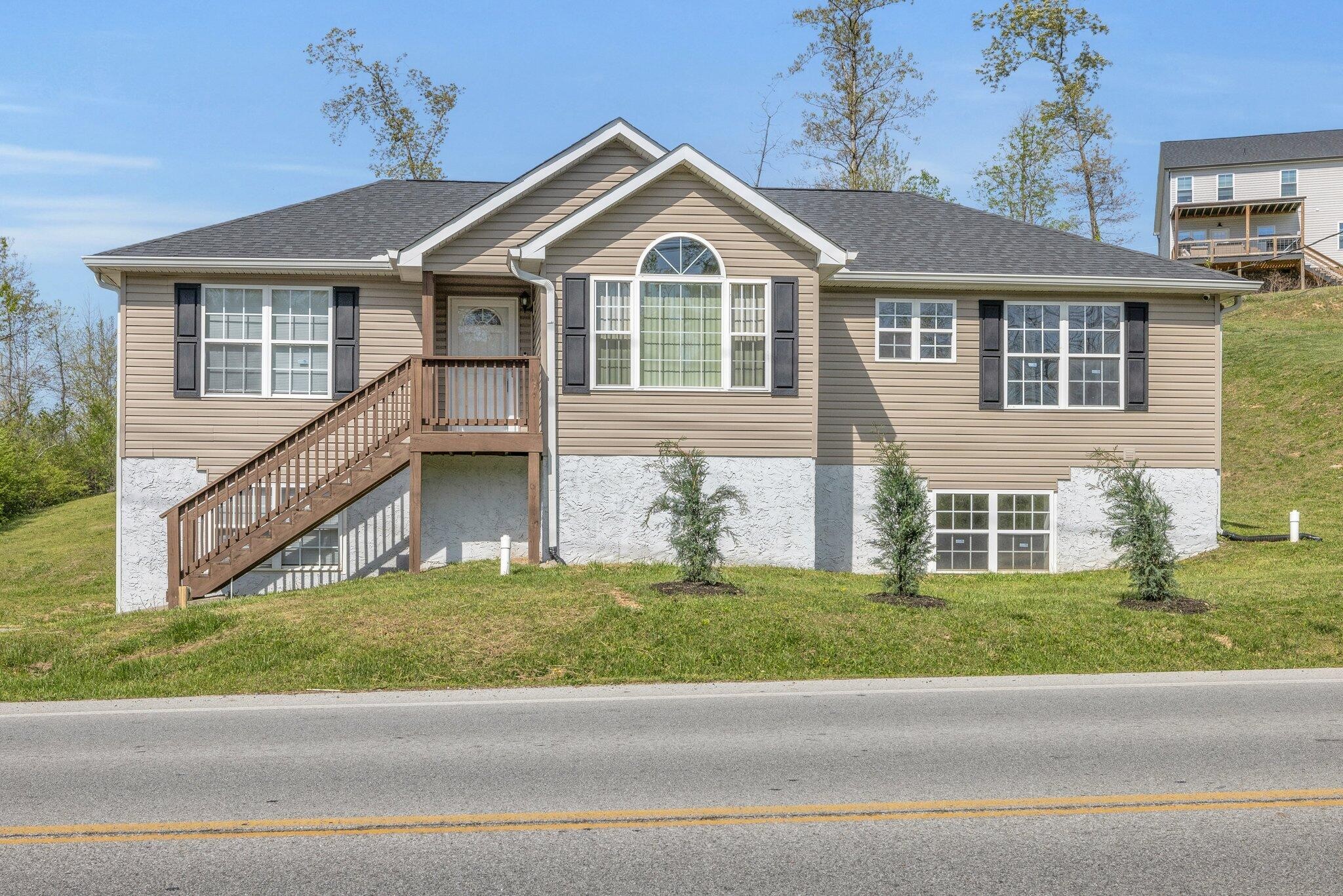 8115 Standifer Gap Road Property Photo