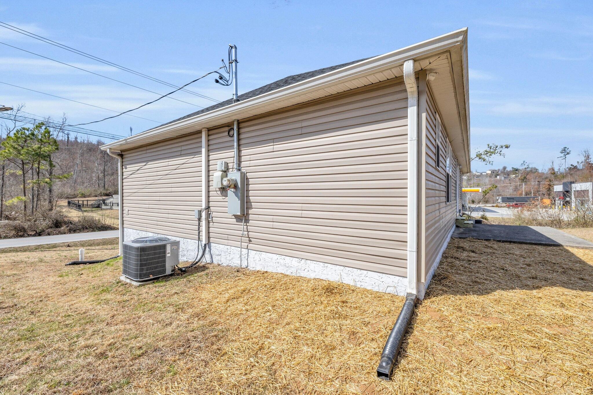 8115 Standifer Gap Road Property Photo 35
