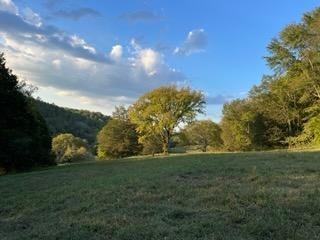 2341 Indian Creek Rd Property Photo 12