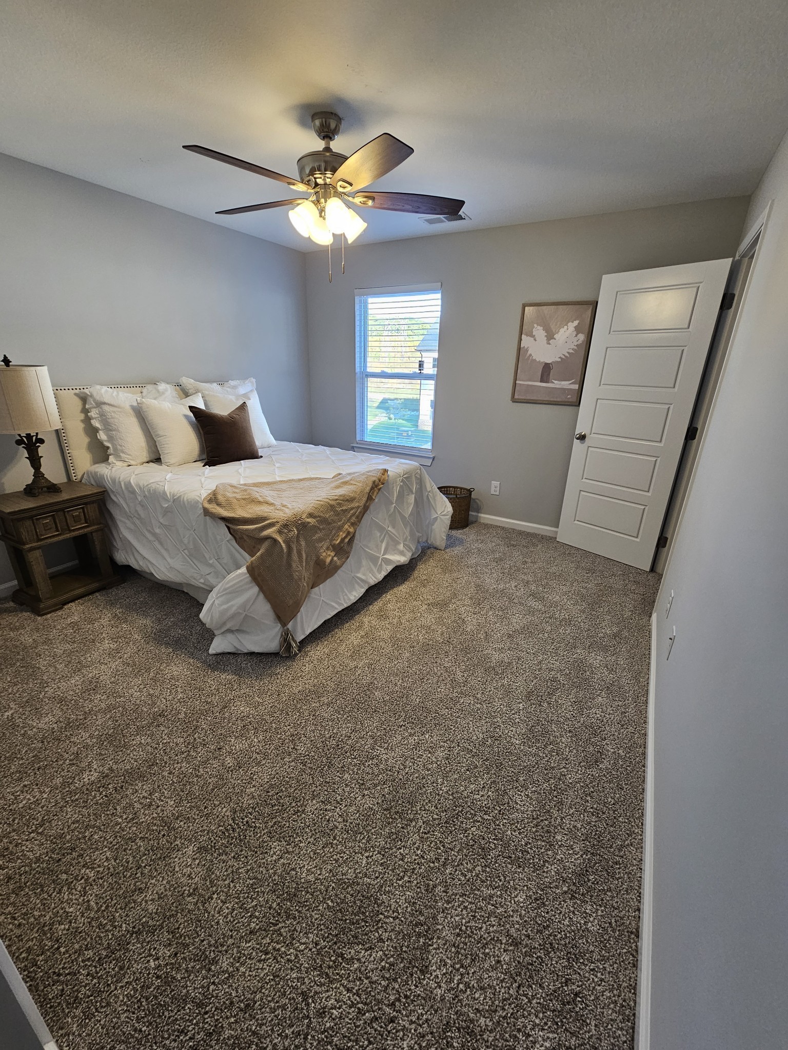 100 Henry Dr Property Photo 18