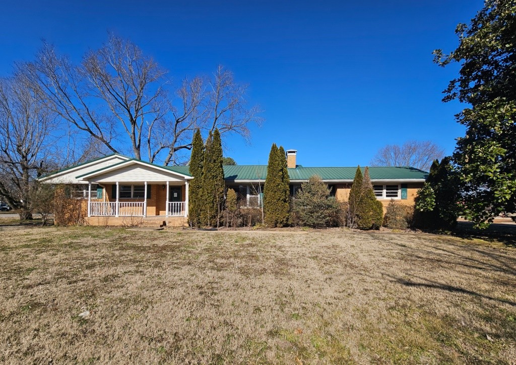 2194 Hampshire Pike Property Photo