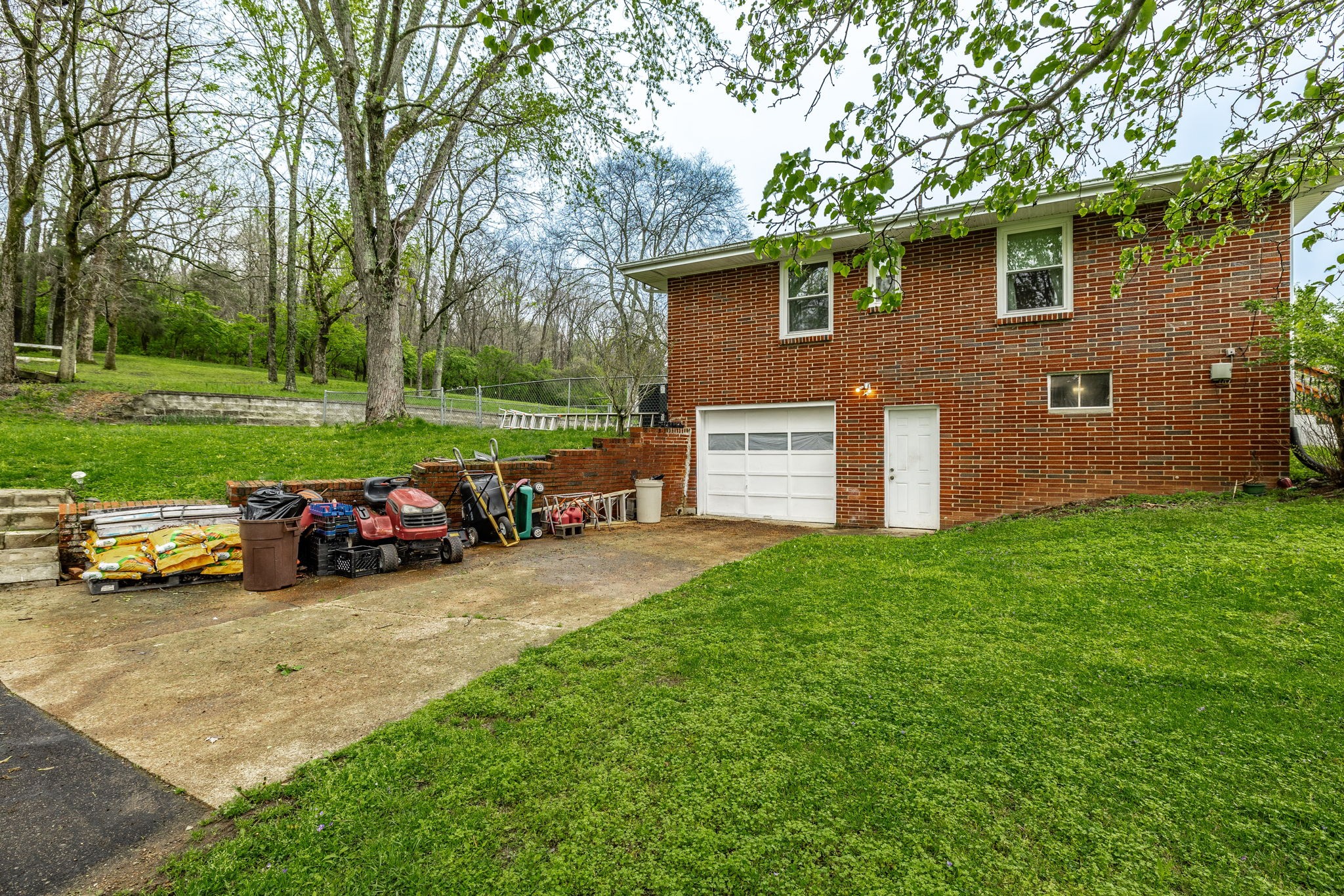 210 Shevel Dr Property Photo 42