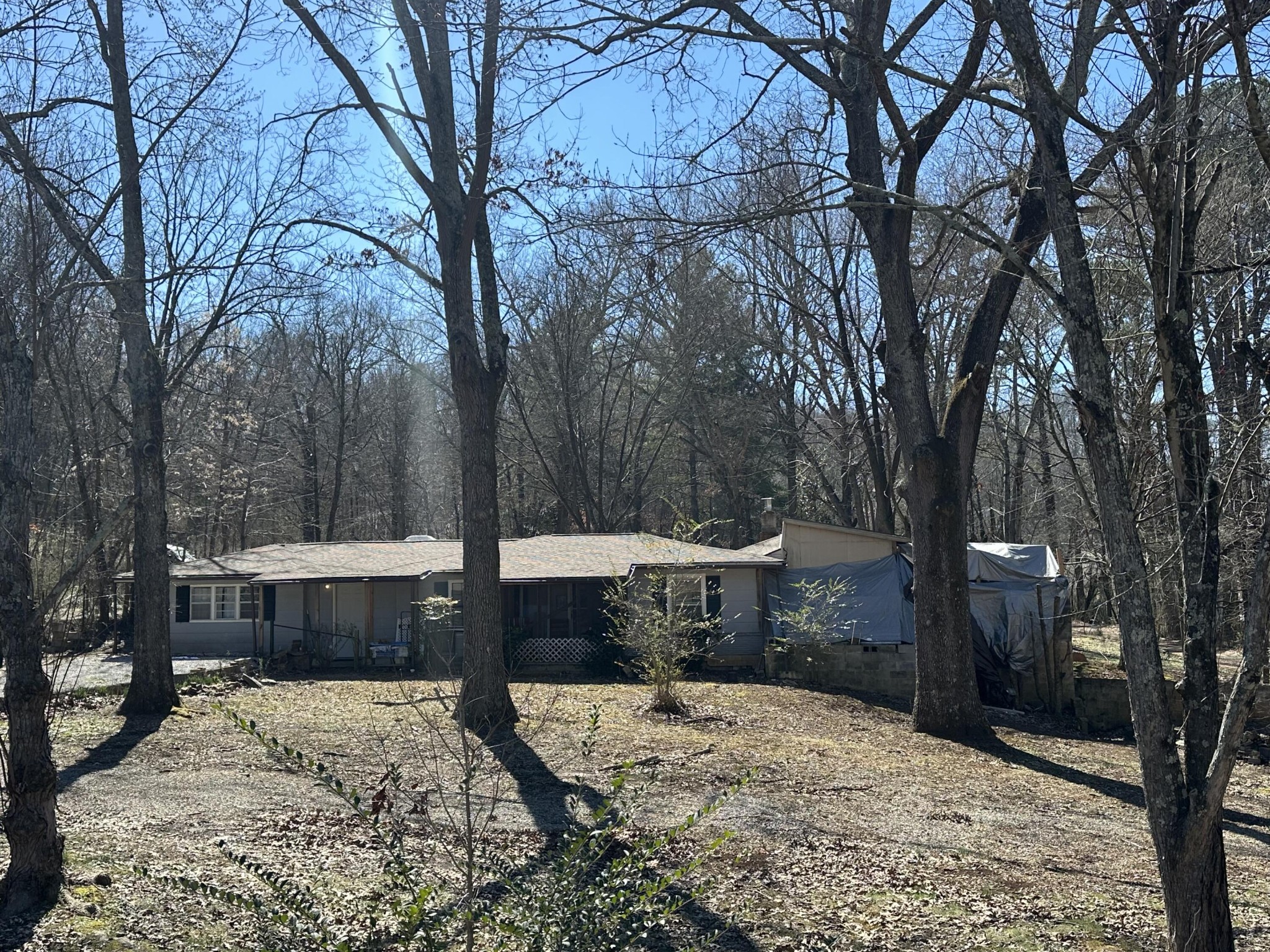 860 Weeks Drive Property Photo