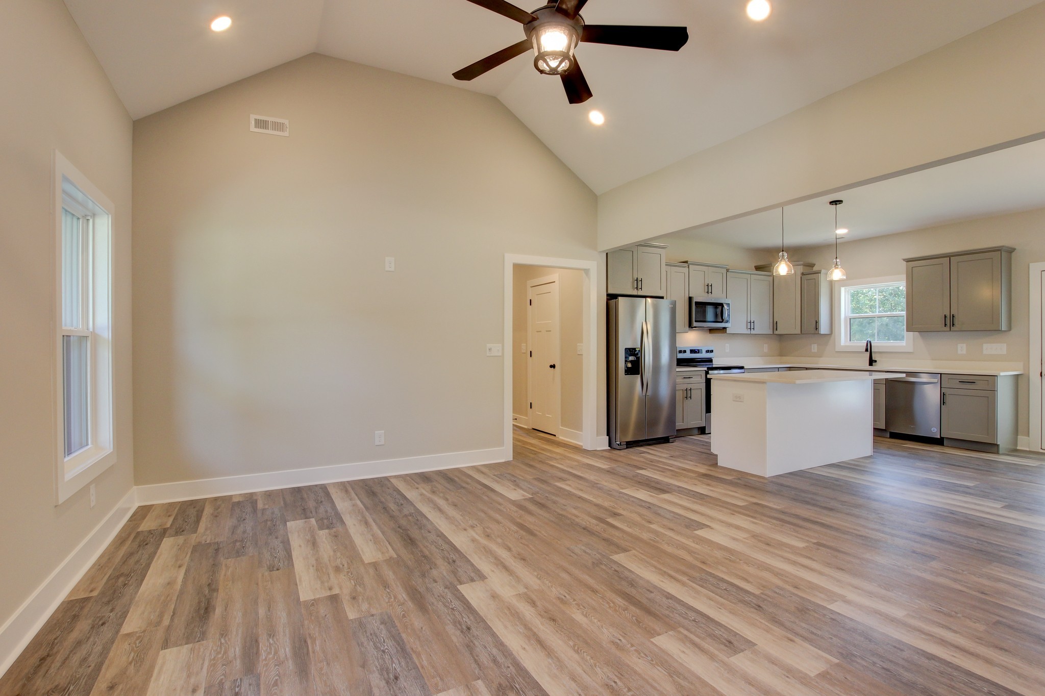 4078 Albright Cir Property Photo 7