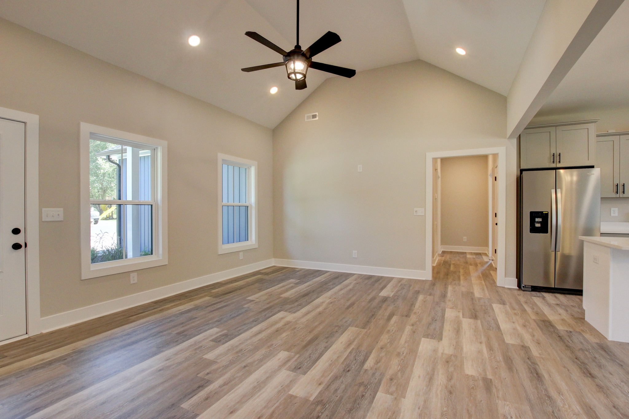 4078 Albright Cir Property Photo 9