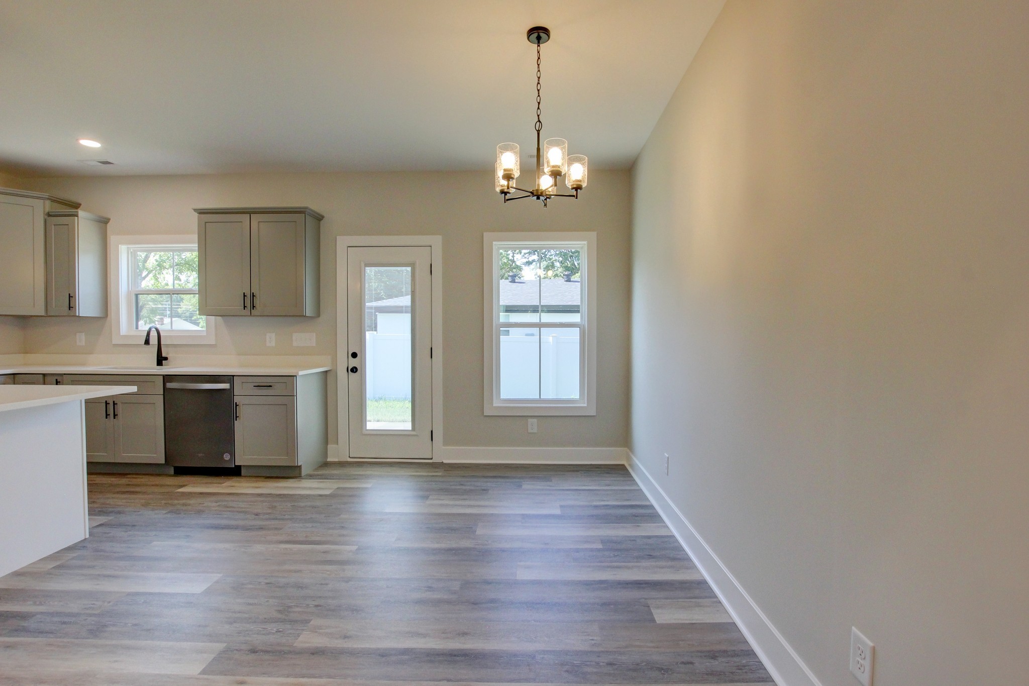 4078 Albright Cir Property Photo 16