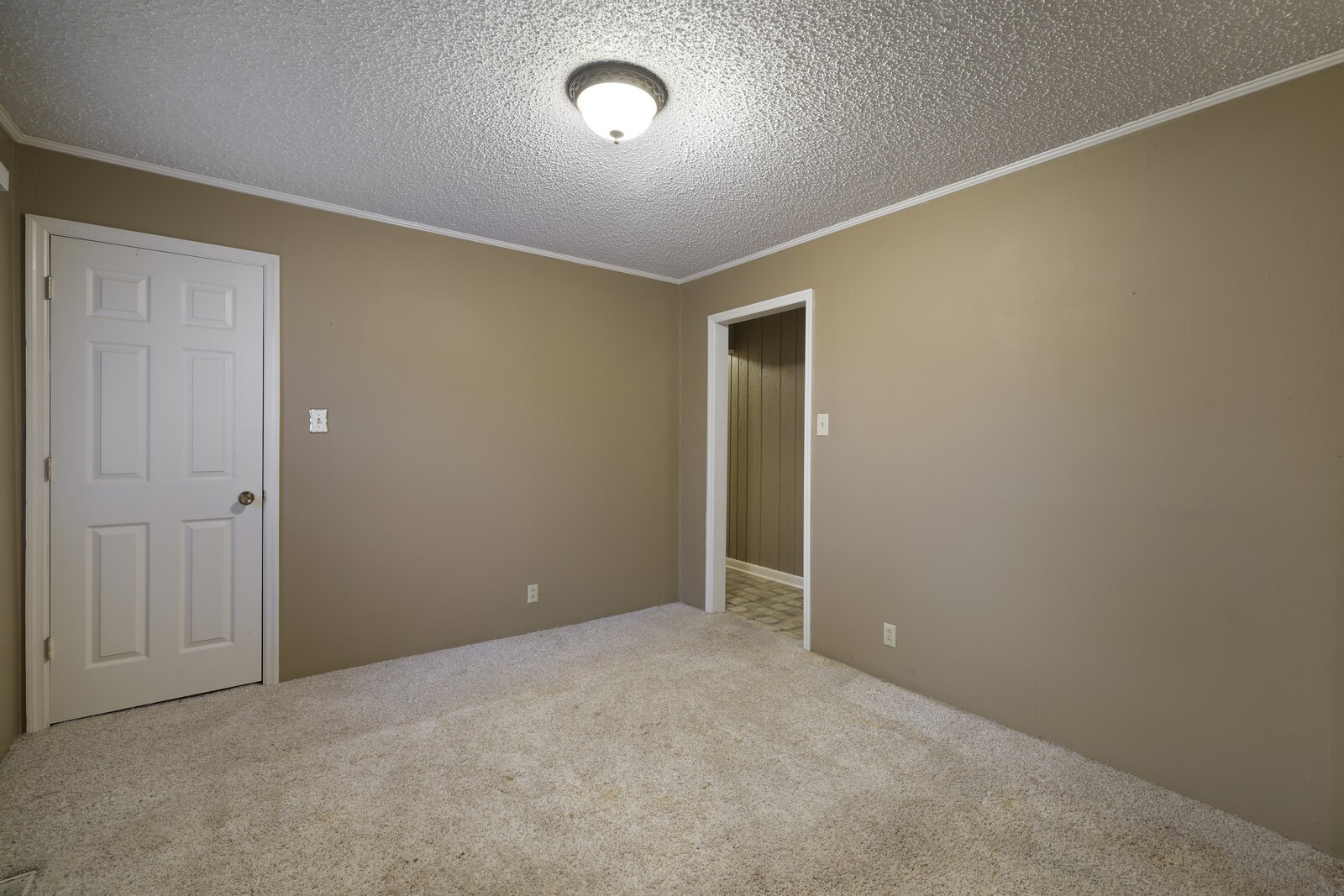 157 Hillcrest Cir Property Photo 8