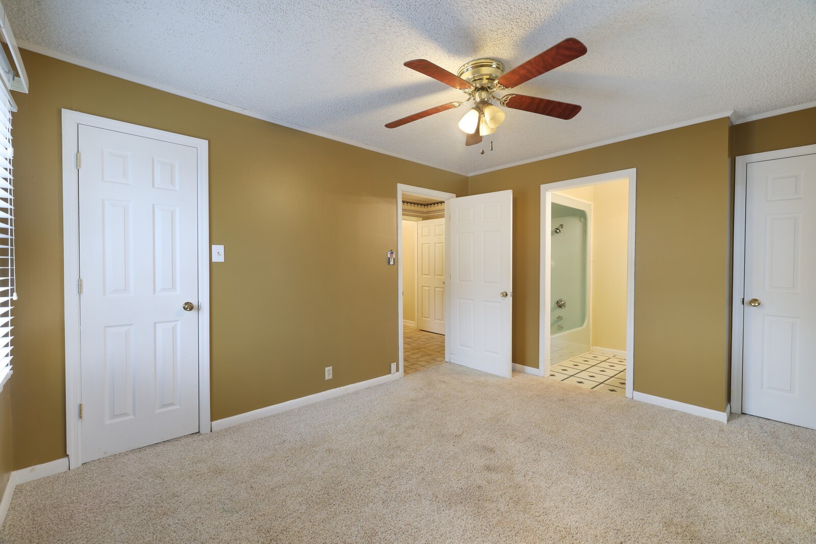 157 Hillcrest Cir Property Photo 24