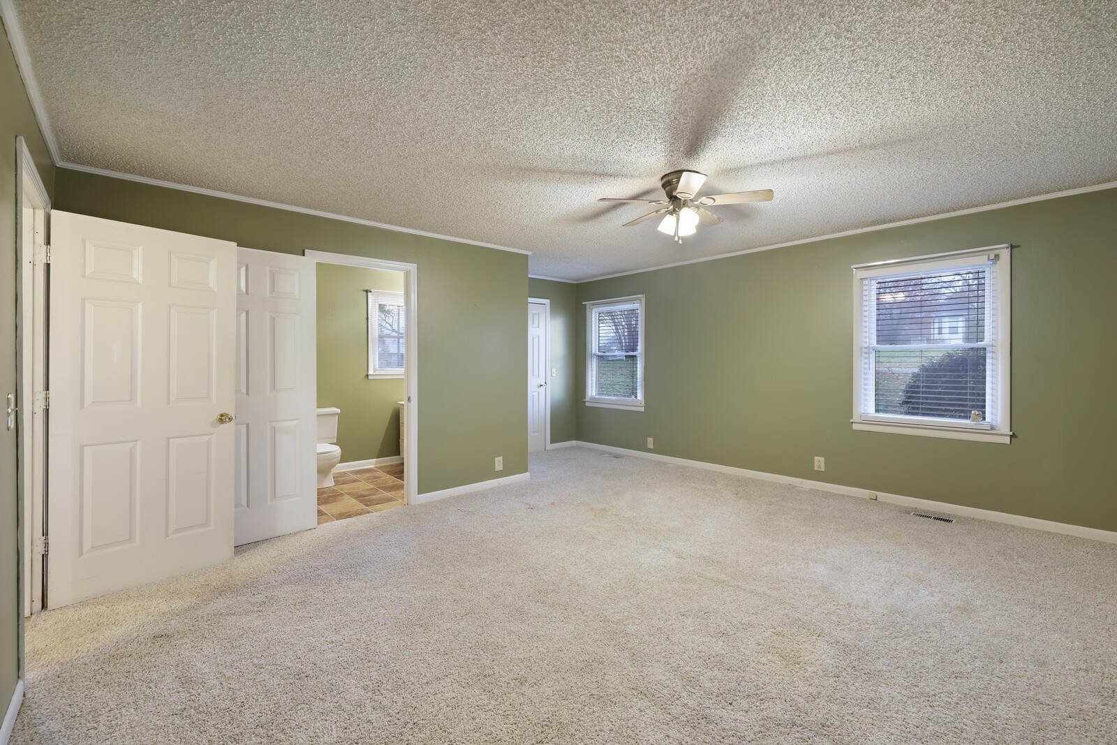 157 Hillcrest Cir Property Photo 32
