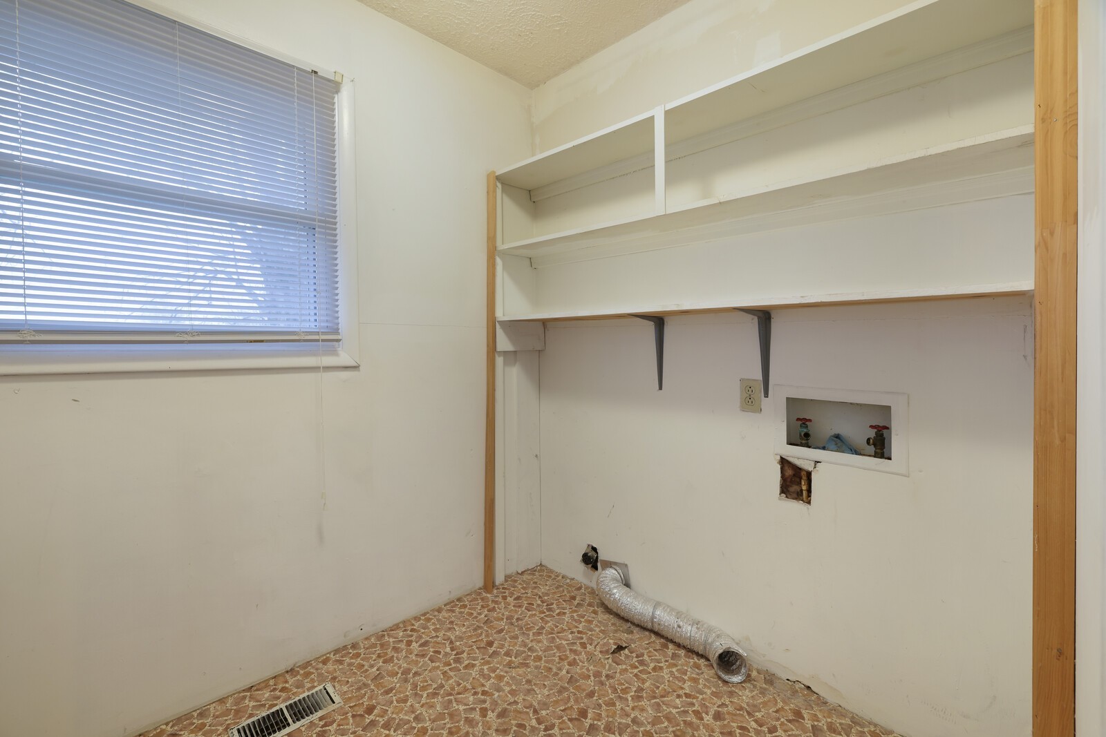 157 Hillcrest Cir Property Photo 36