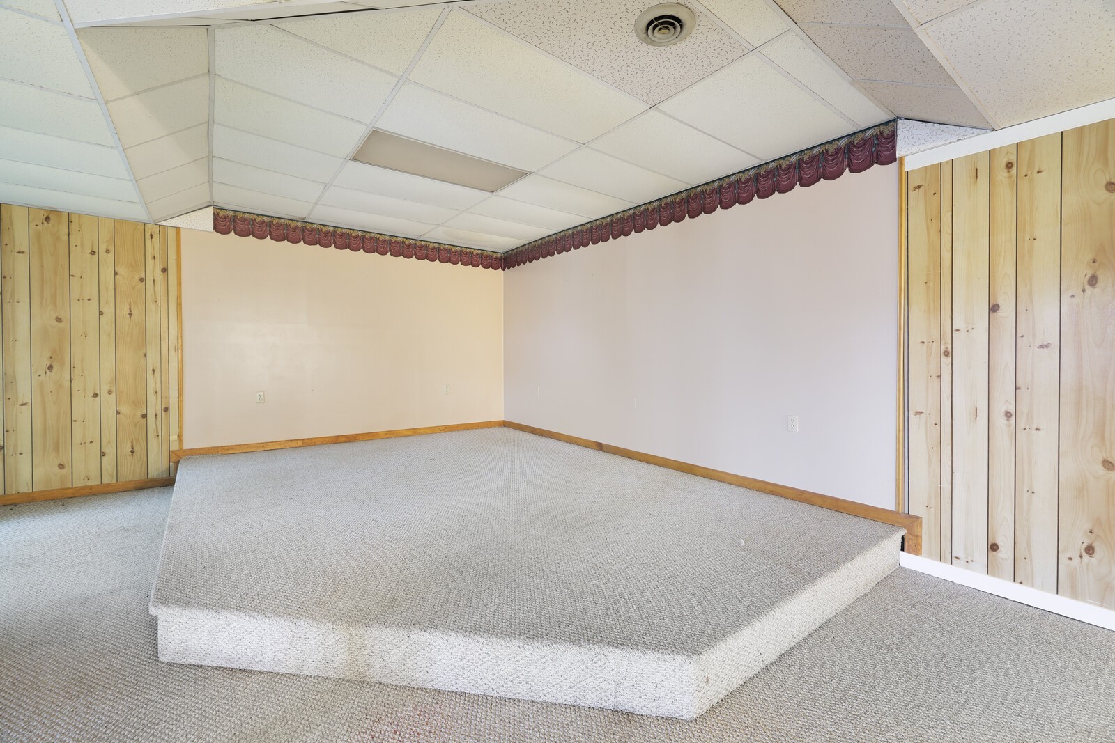 157 Hillcrest Cir Property Photo 41
