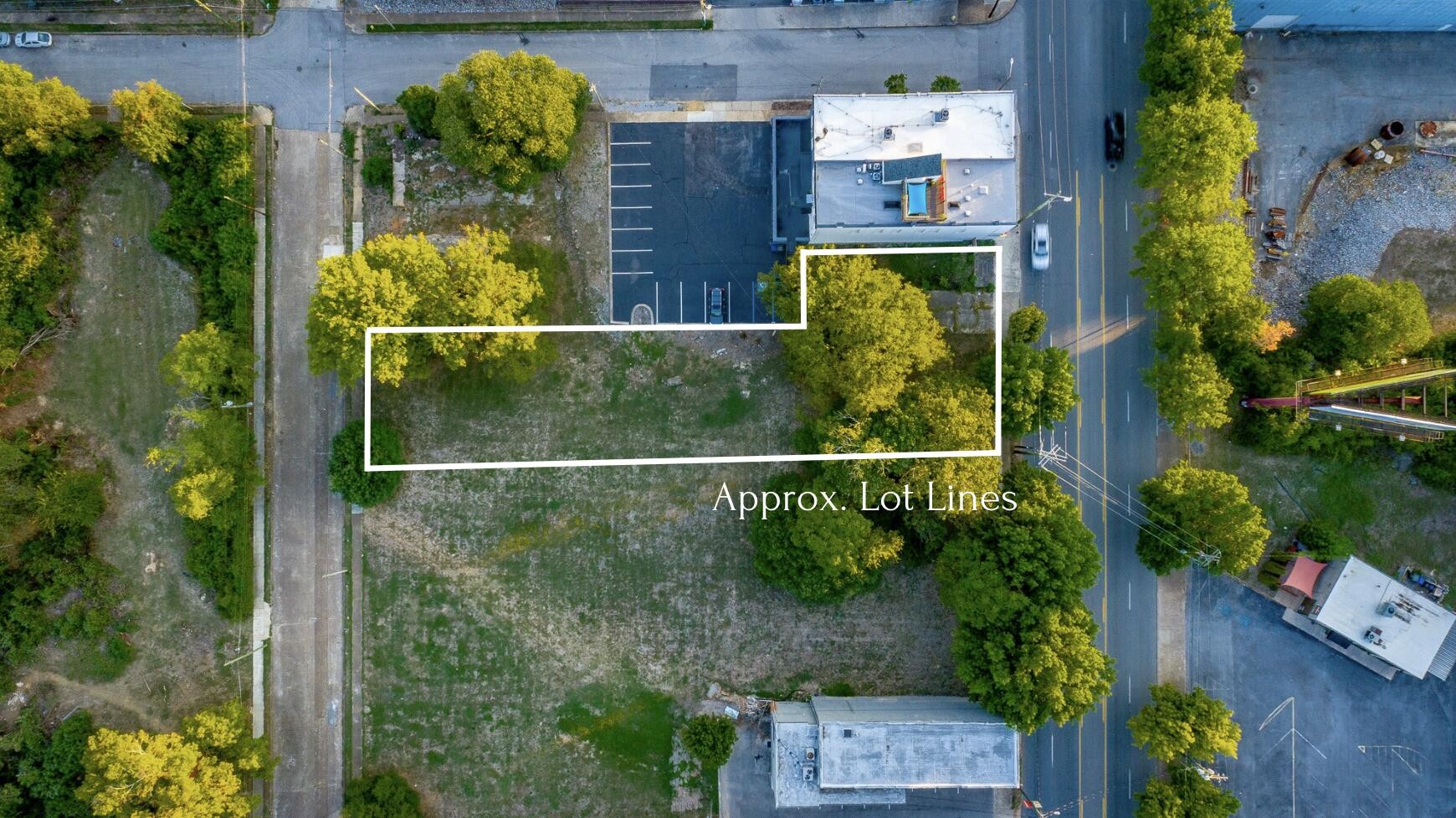 2642 Broad Street Property Photo 5