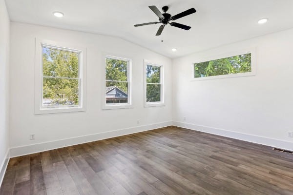 217a Eastmoreland St Property Photo 22