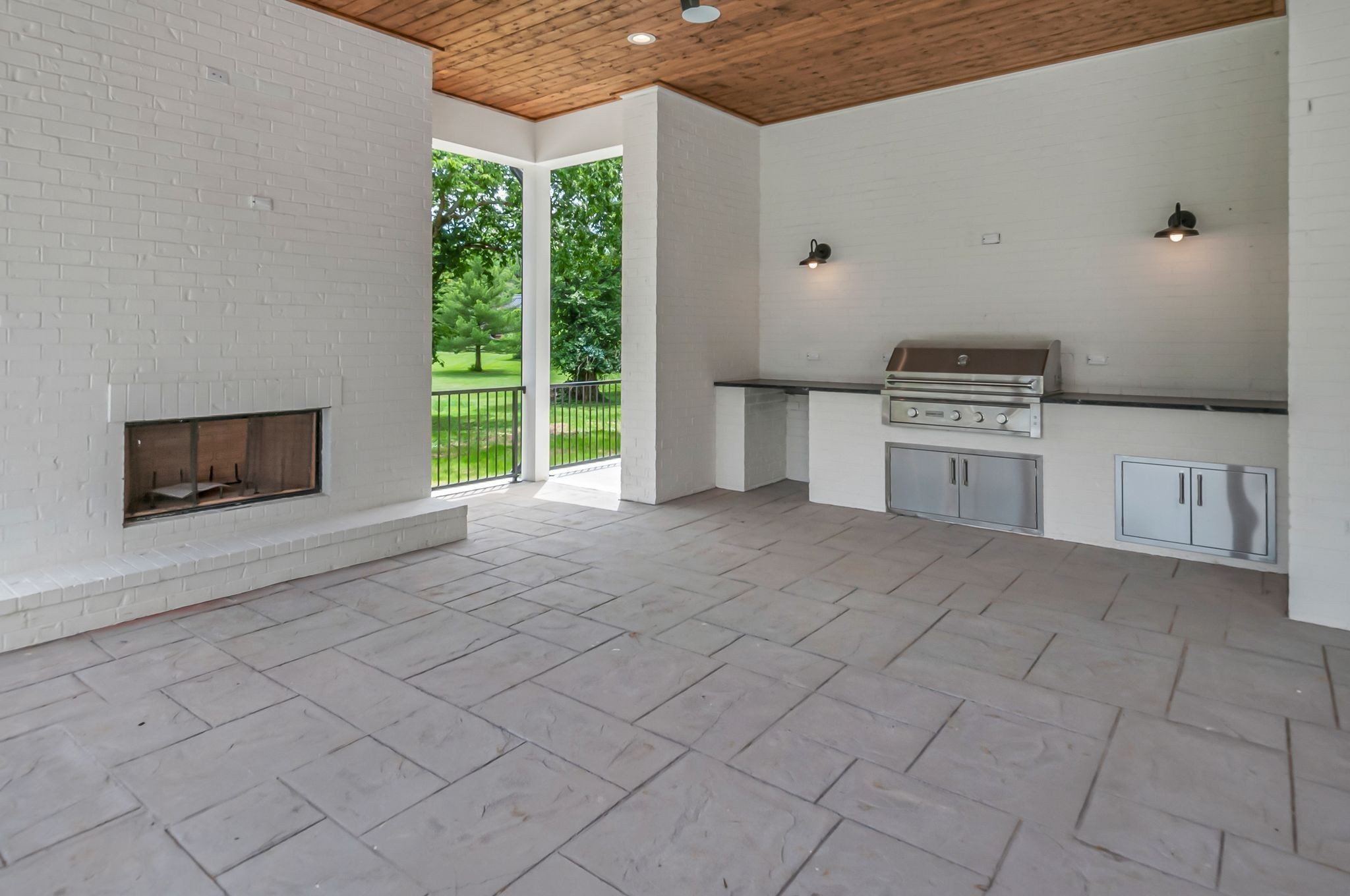6305 Robin Hill Rd Property Photo 62