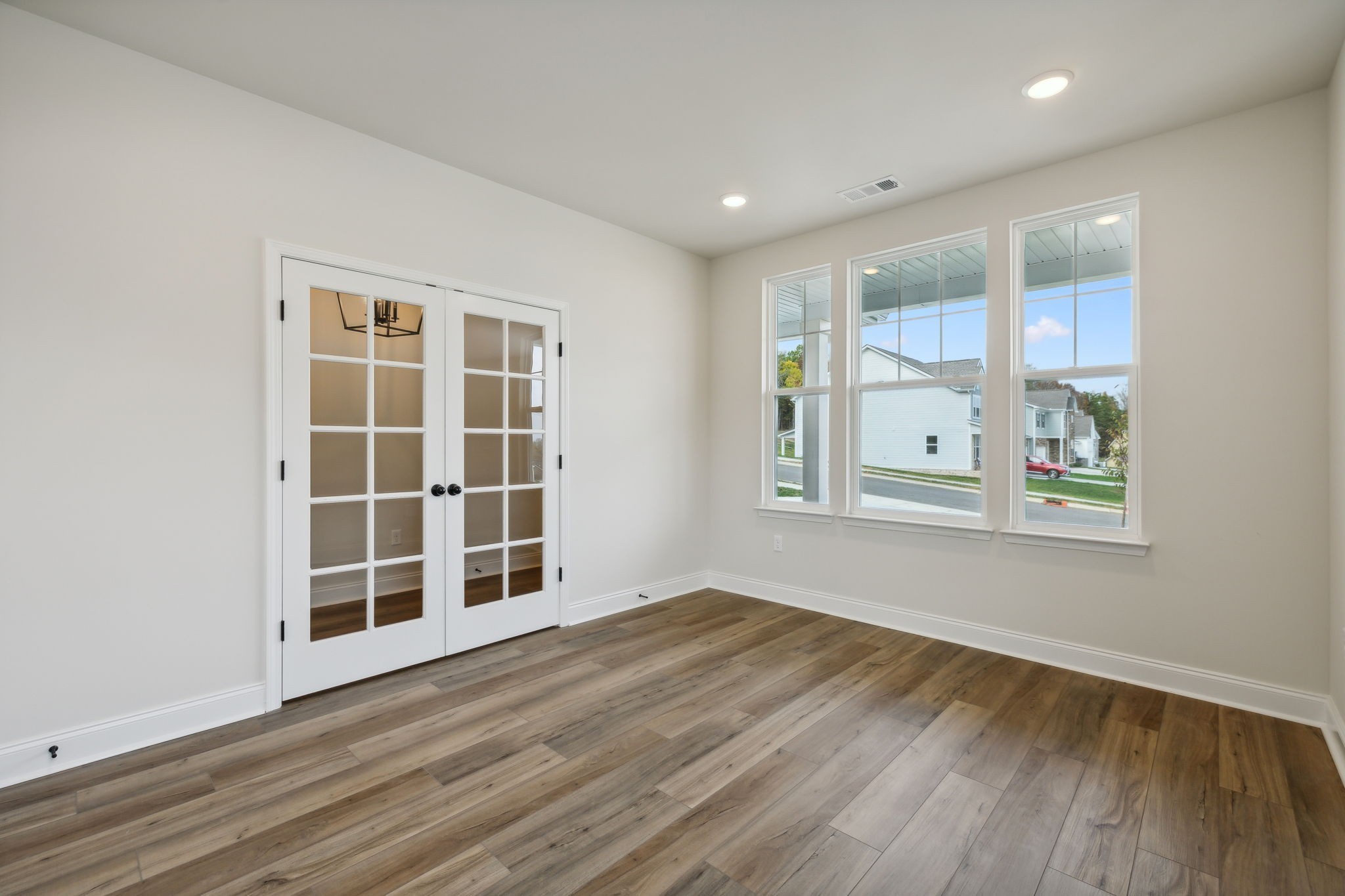 113 Cannonade Court Property Photo 9