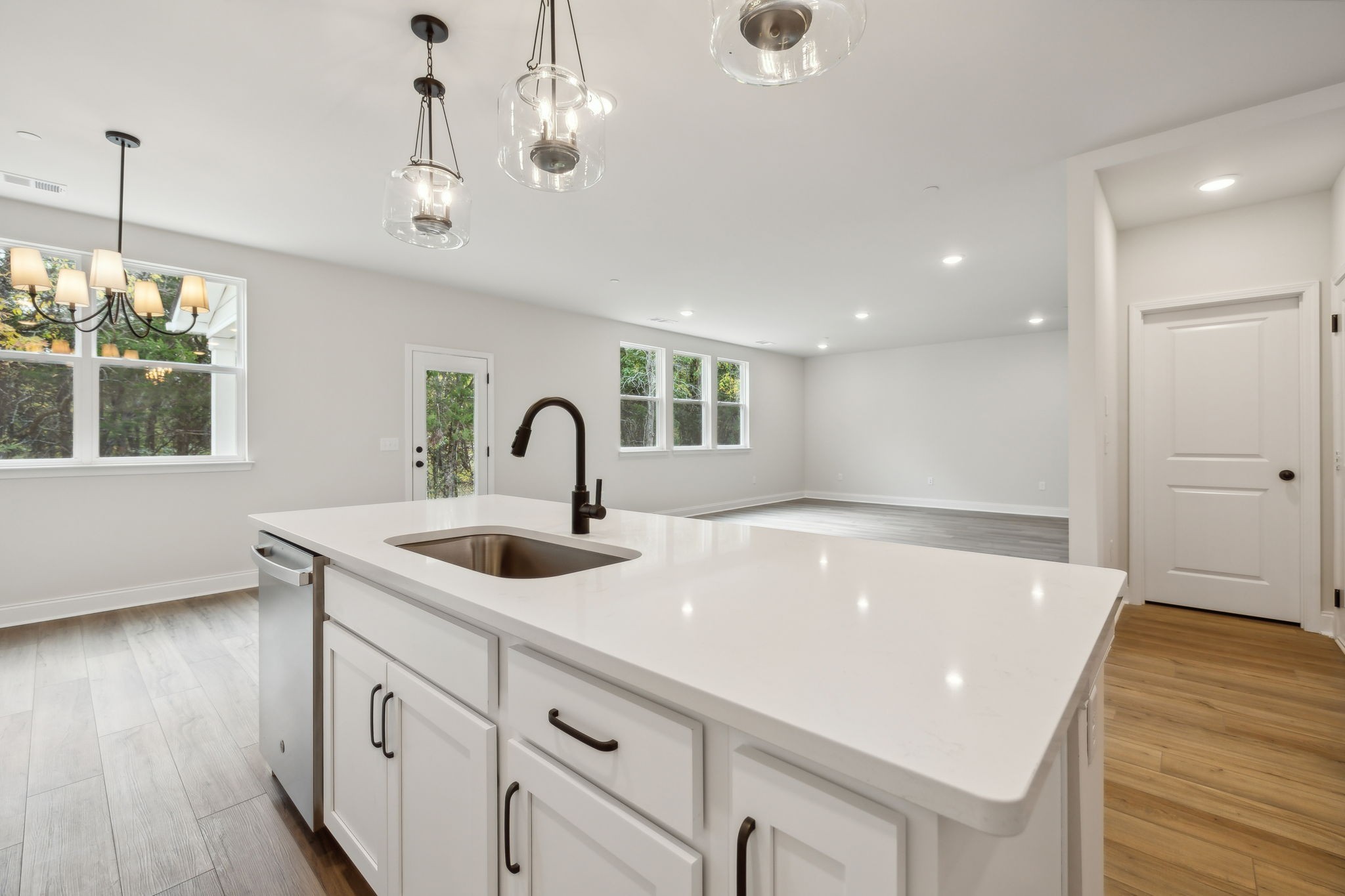 113 Cannonade Court Property Photo 17