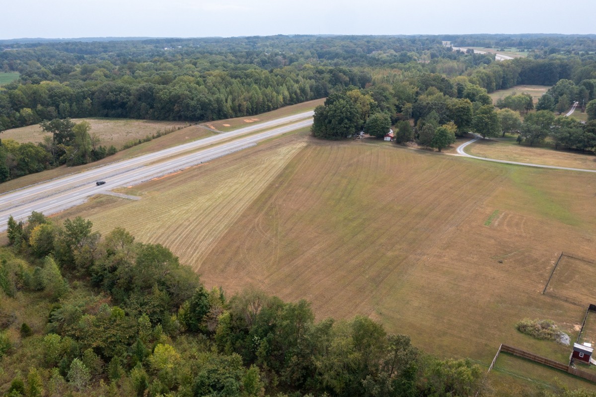9 Hwy 109 Property Photo 1