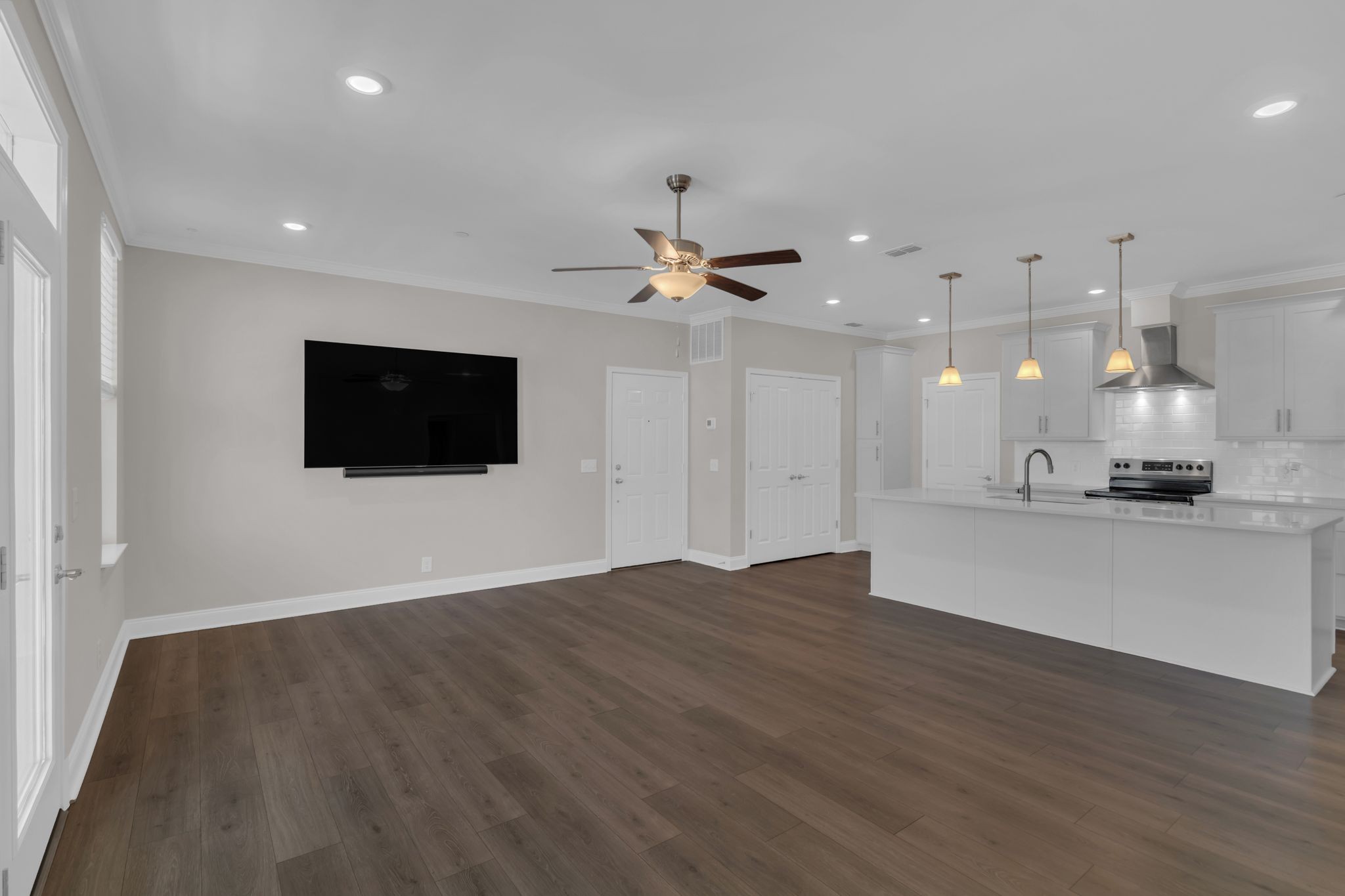 3115 Patcham Dr Property Photo 3