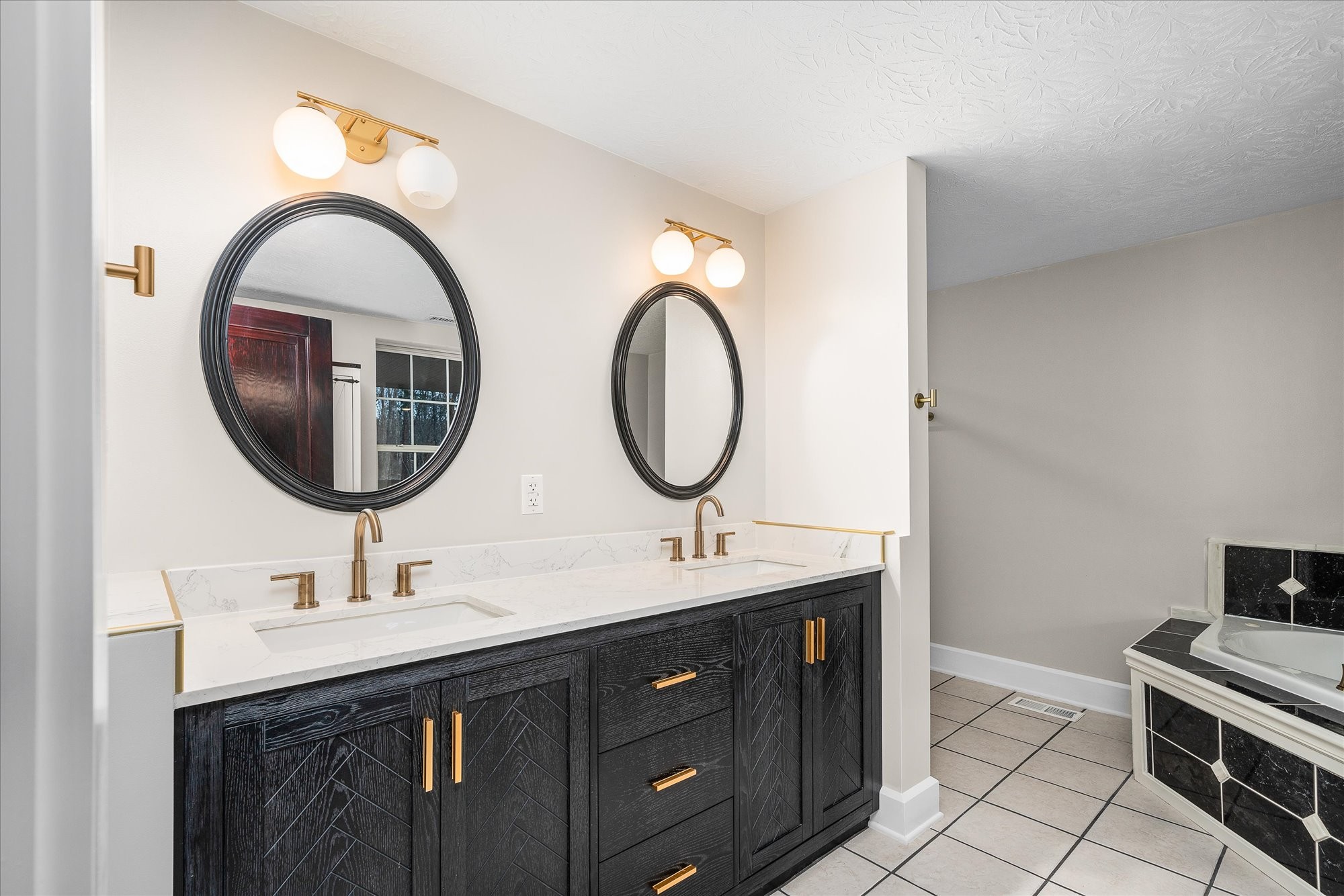 185 Tubular Dr Property Photo 19