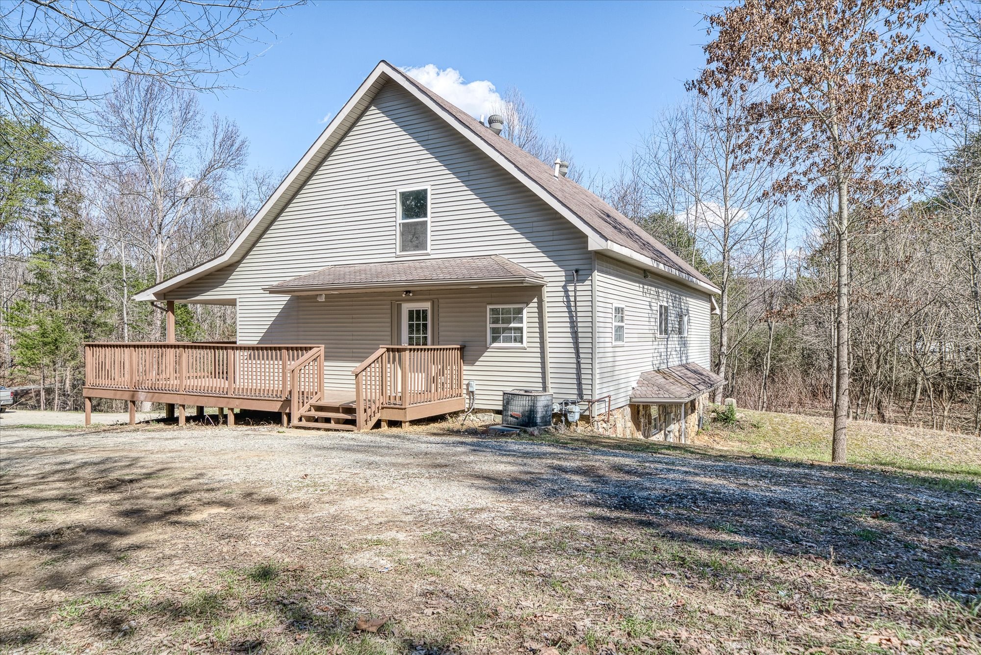 185 Tubular Dr Property Photo 43