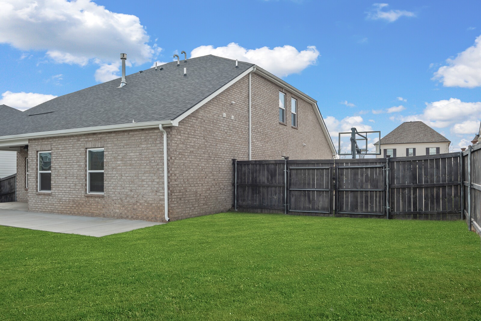 804 Ravensdowne Dr Property Photo 68
