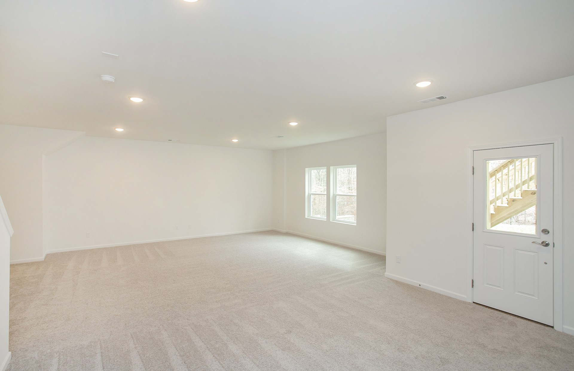 257 Brook Ave Property Photo 26