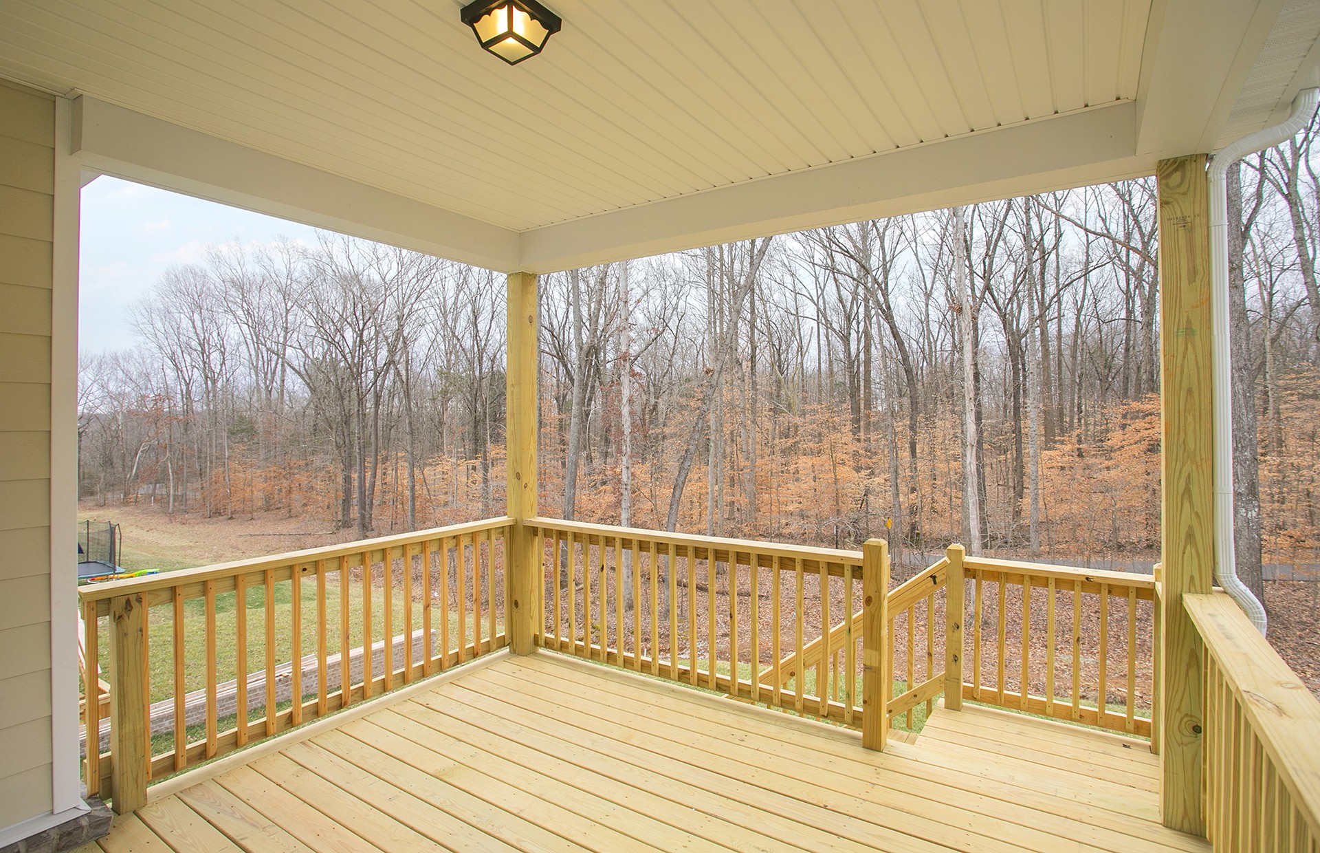 257 Brook Ave Property Photo 29
