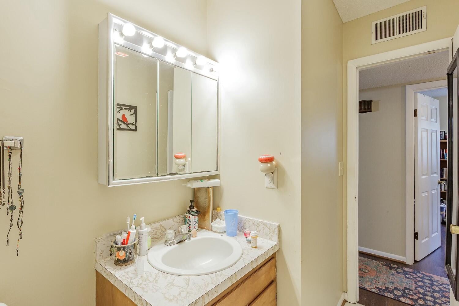 3210 Joselin Lane Property Photo 16