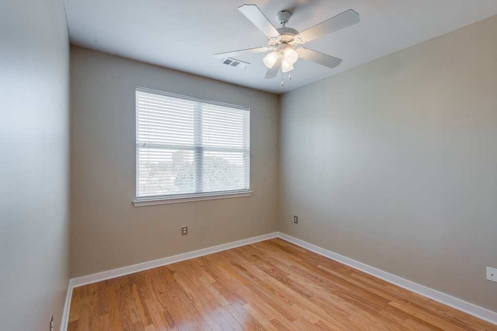 3000 Vanderbilt Pl Property Photo 21