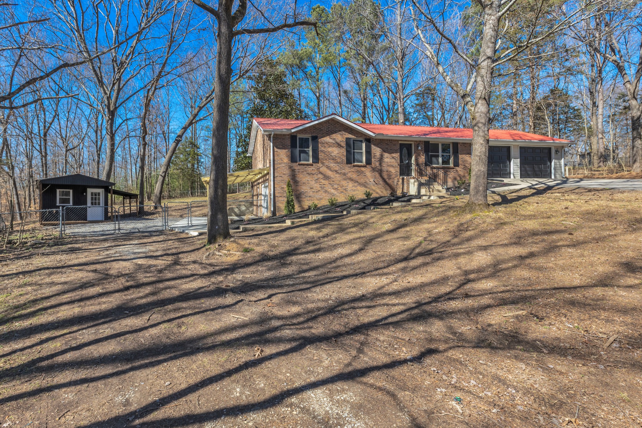 7107 Dogwood Ct Property Photo 3