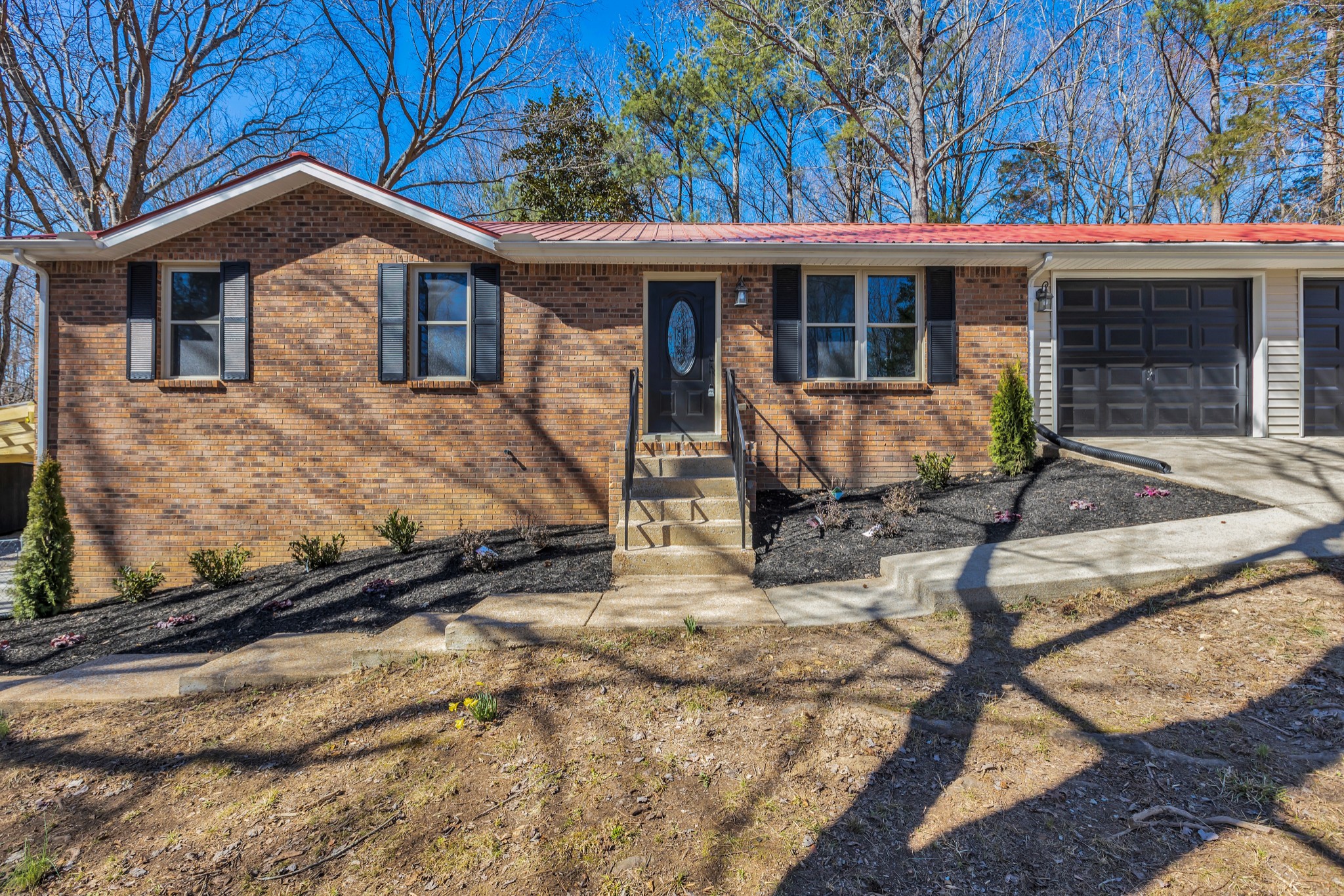 7107 Dogwood Ct Property Photo 4