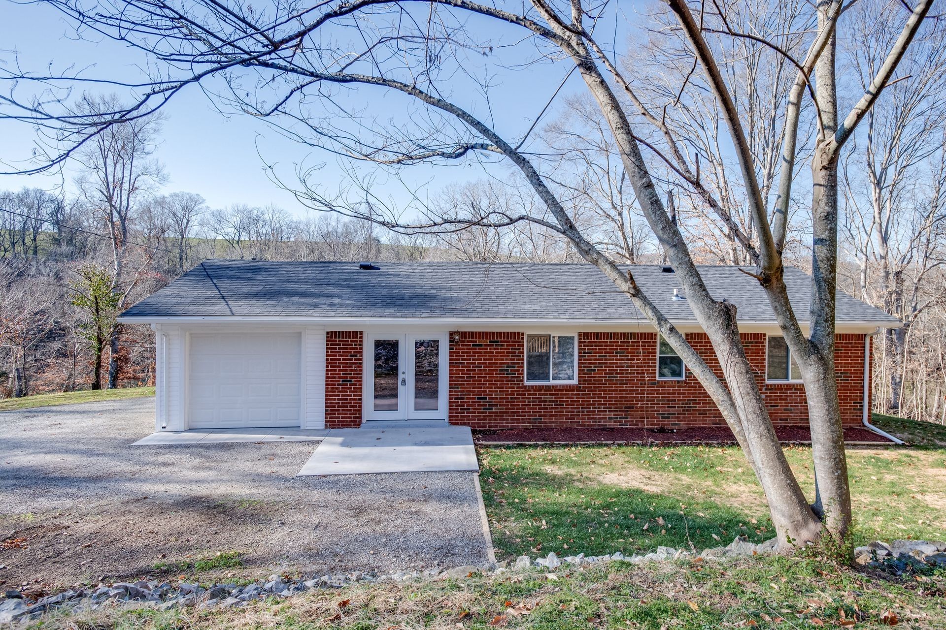 55 Buford Ln Property Photo