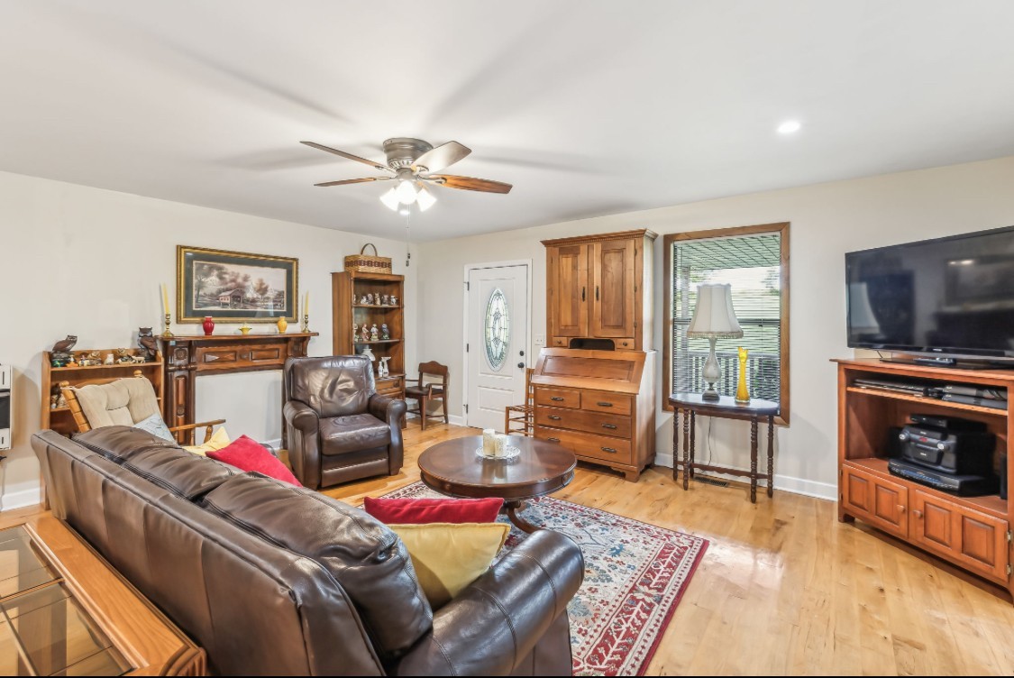 73 Jap Ln Property Photo 4