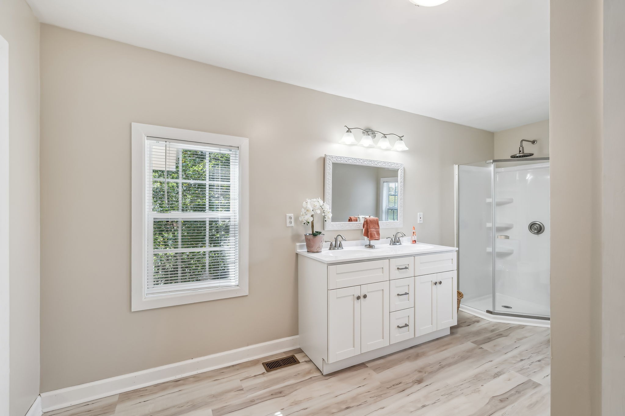 73 Jap Ln Property Photo 16