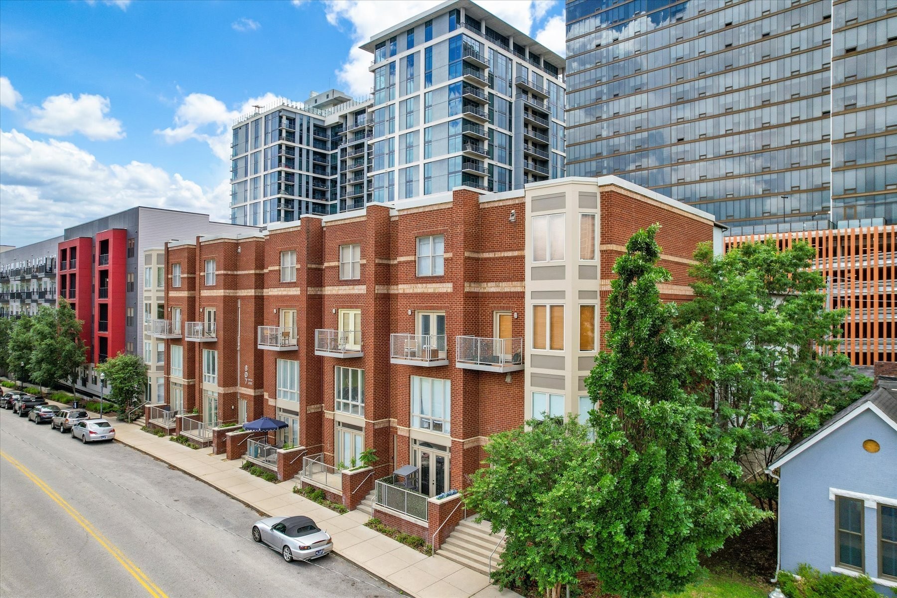 807 Eighteenth Ave Real Estate Listings Main Image