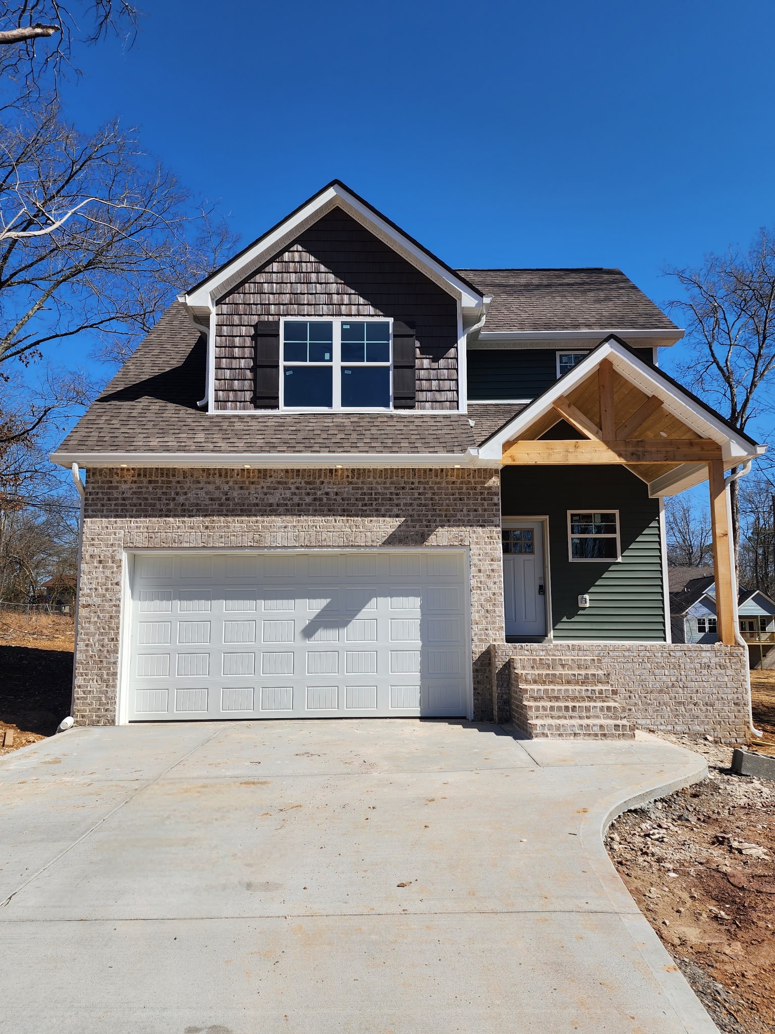 2838 Thrush Dr Property Photo 1