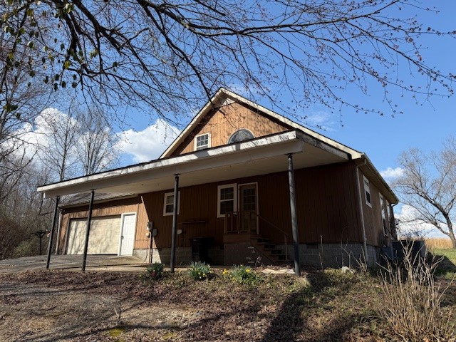 2327 Ovoca Rd Property Photo 1