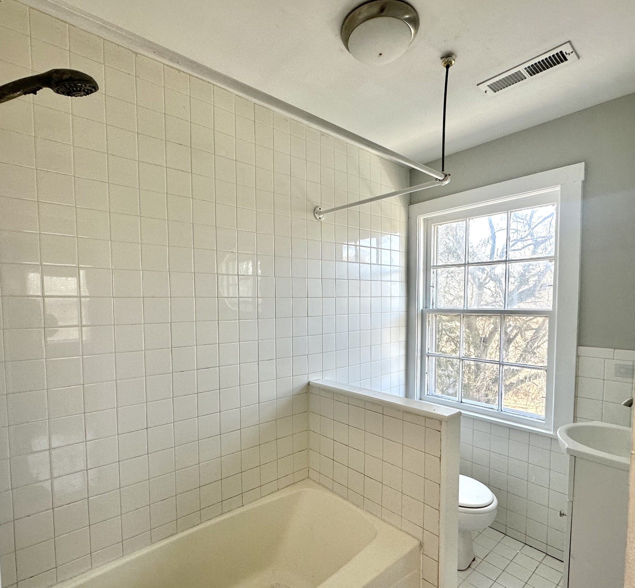 130 Orchard Drive Property Photo 8