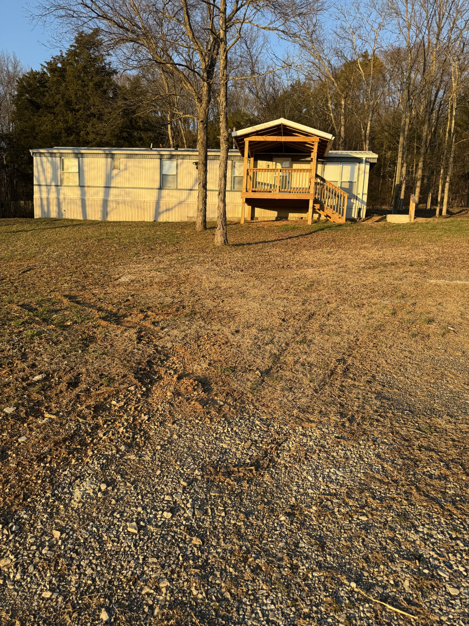 2275 Spring Creek Rd Property Photo